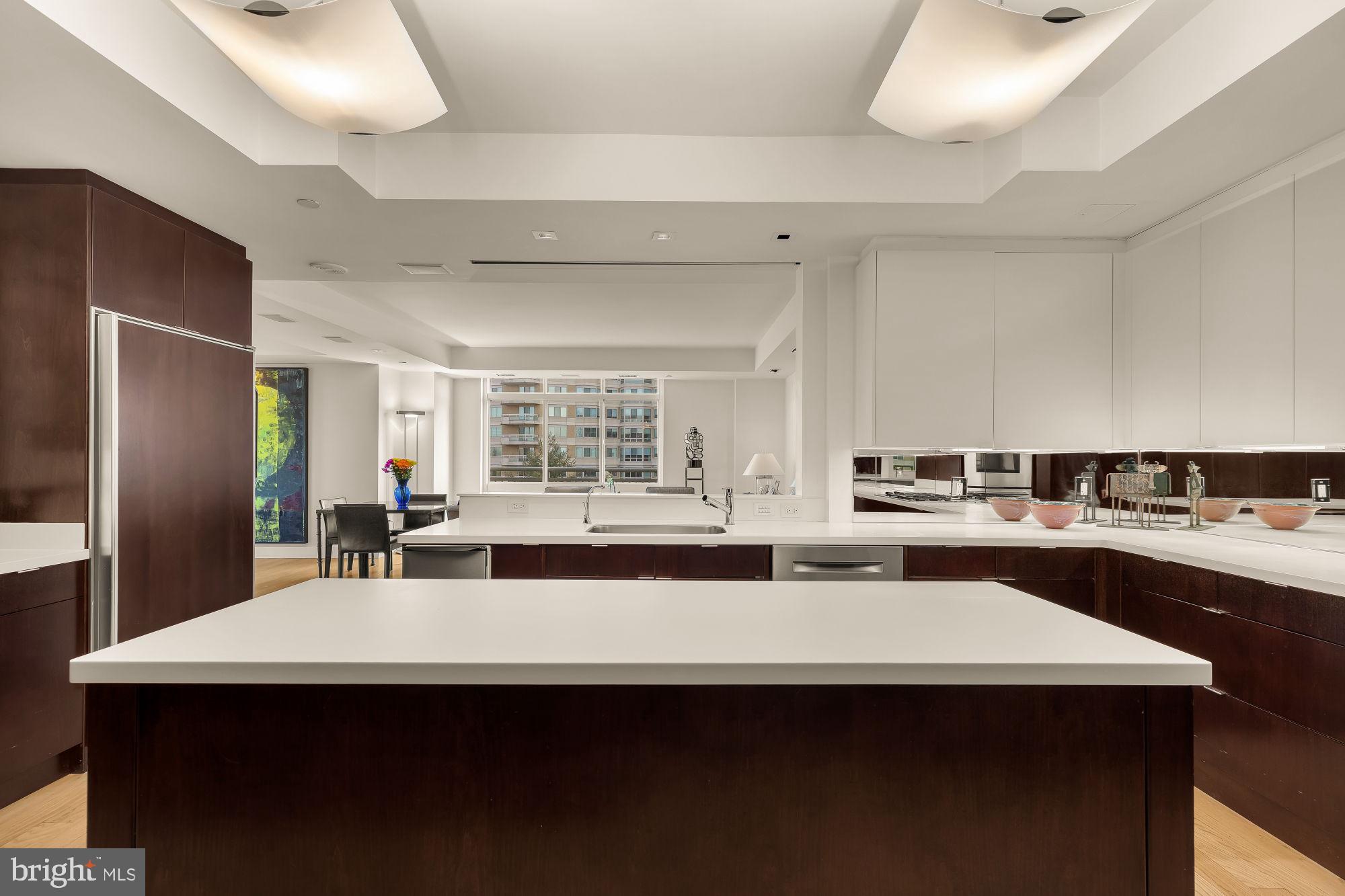 5630 WISCONSIN AVENUE 805