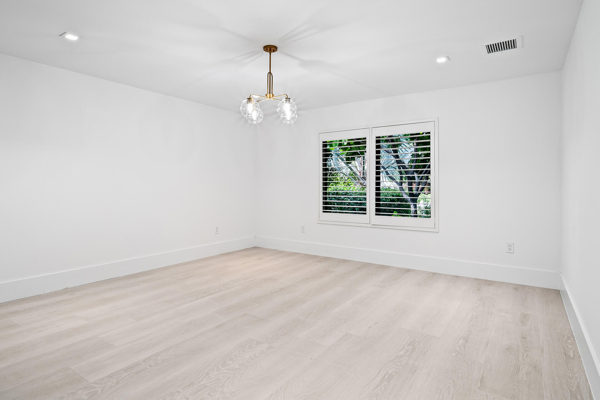 502 Sunshine Drive
