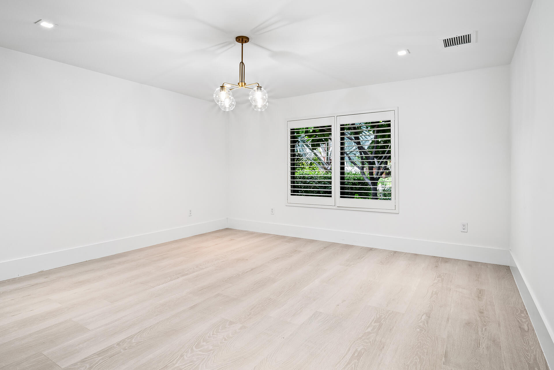 502 Sunshine Drive