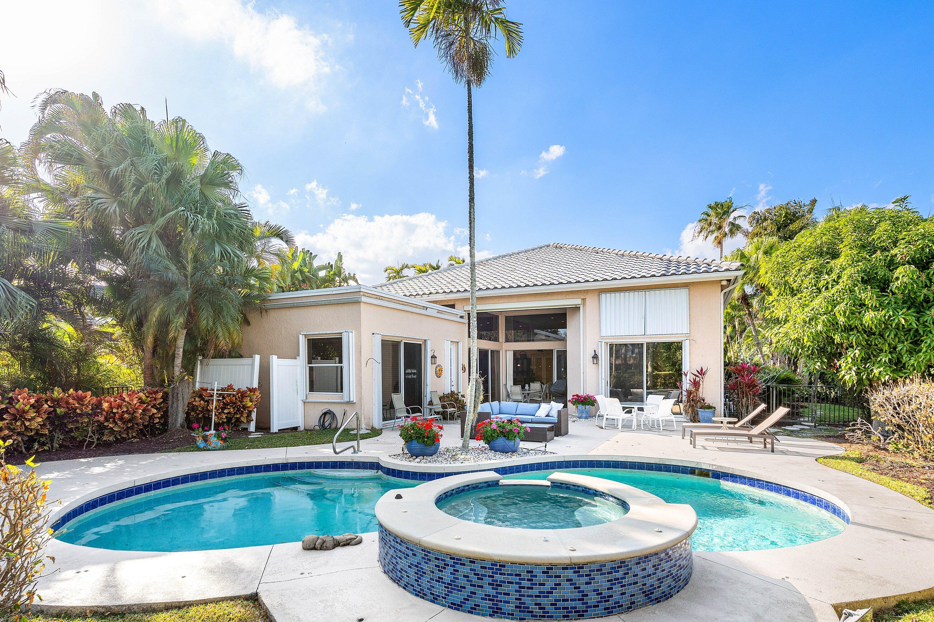 1118 Crystal Drive