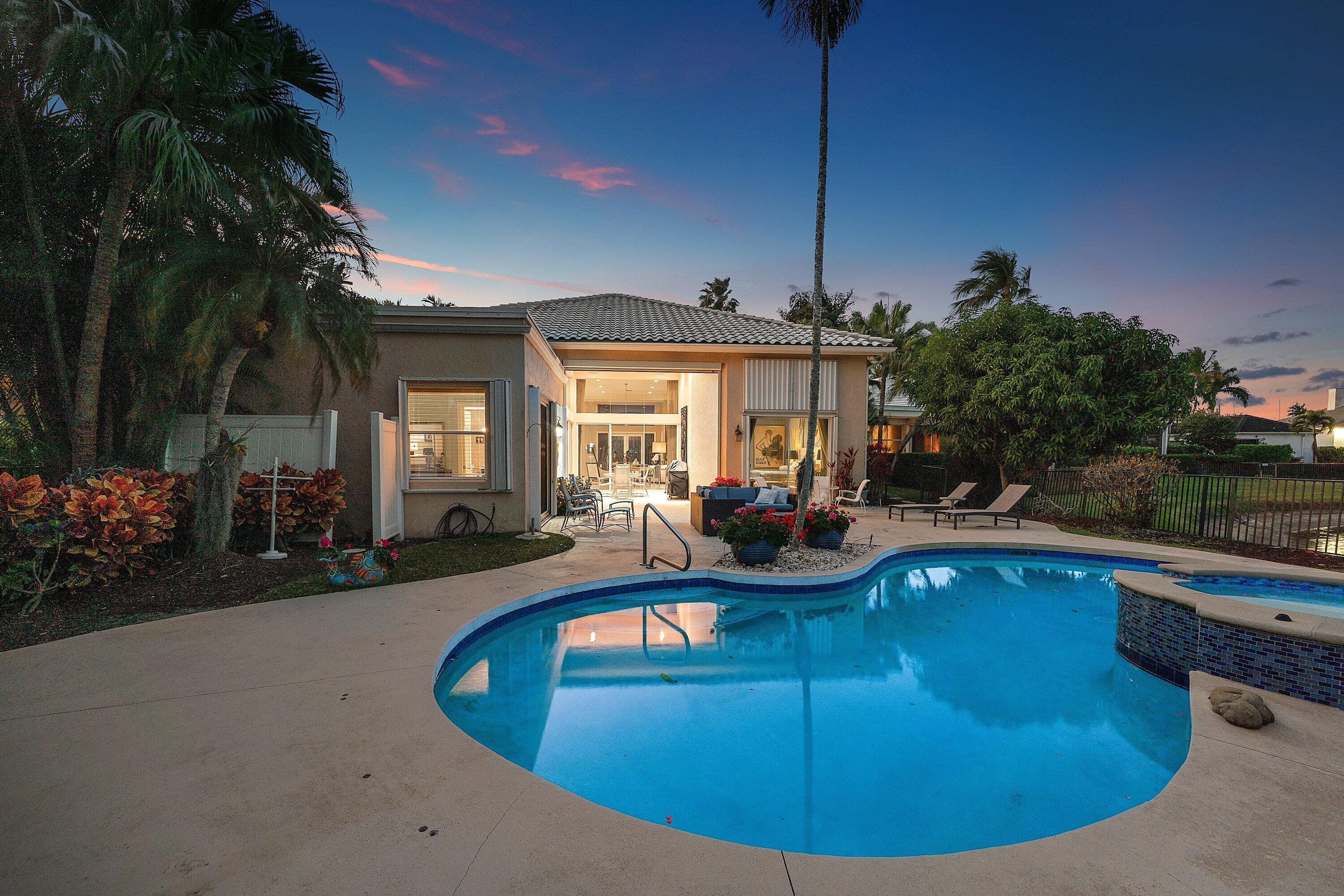 1118 Crystal Drive