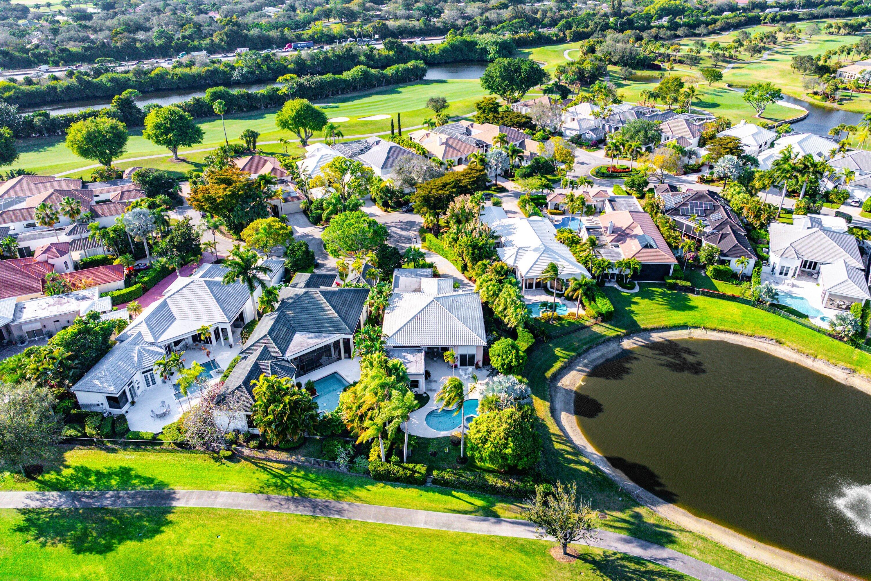 1118 Crystal Drive