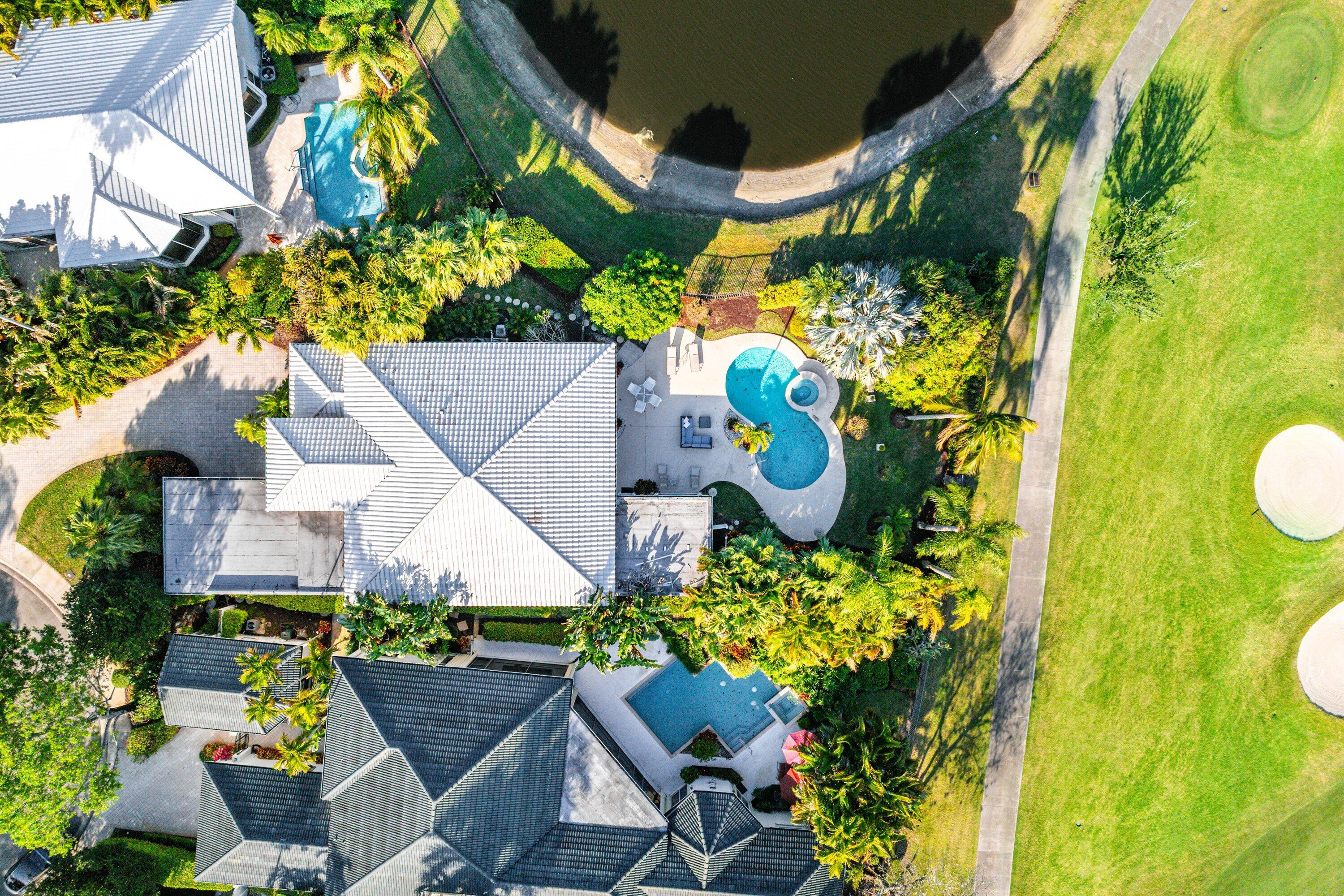 1118 Crystal Drive