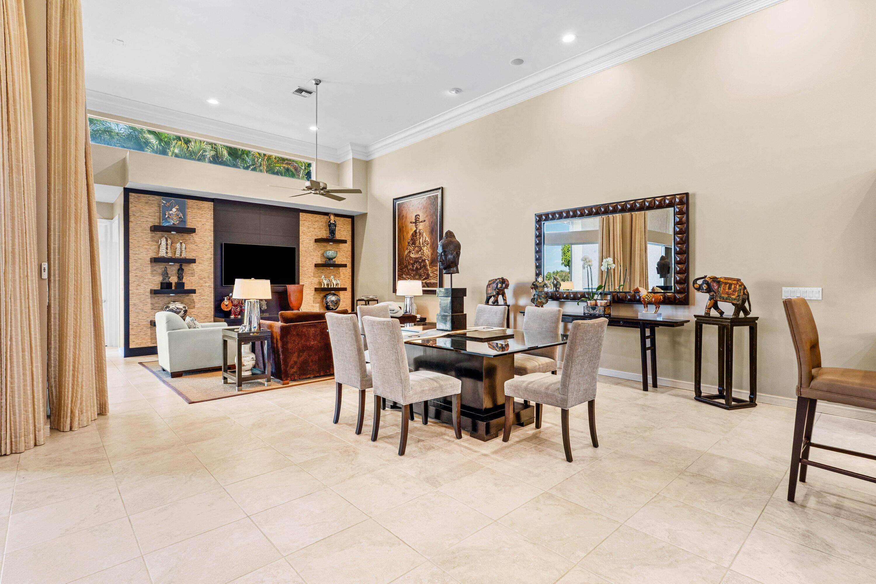 1118 Crystal Drive