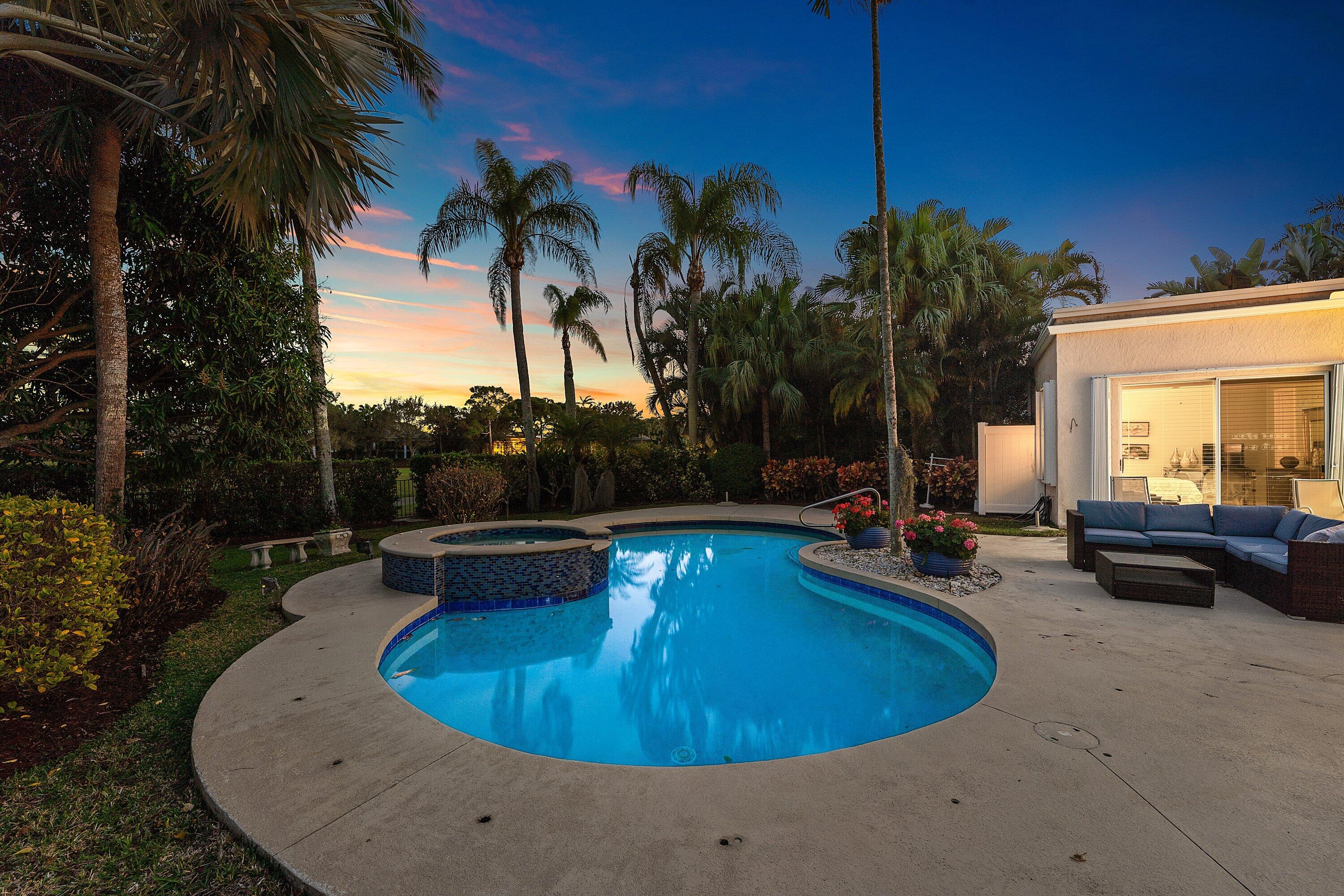 1118 Crystal Drive