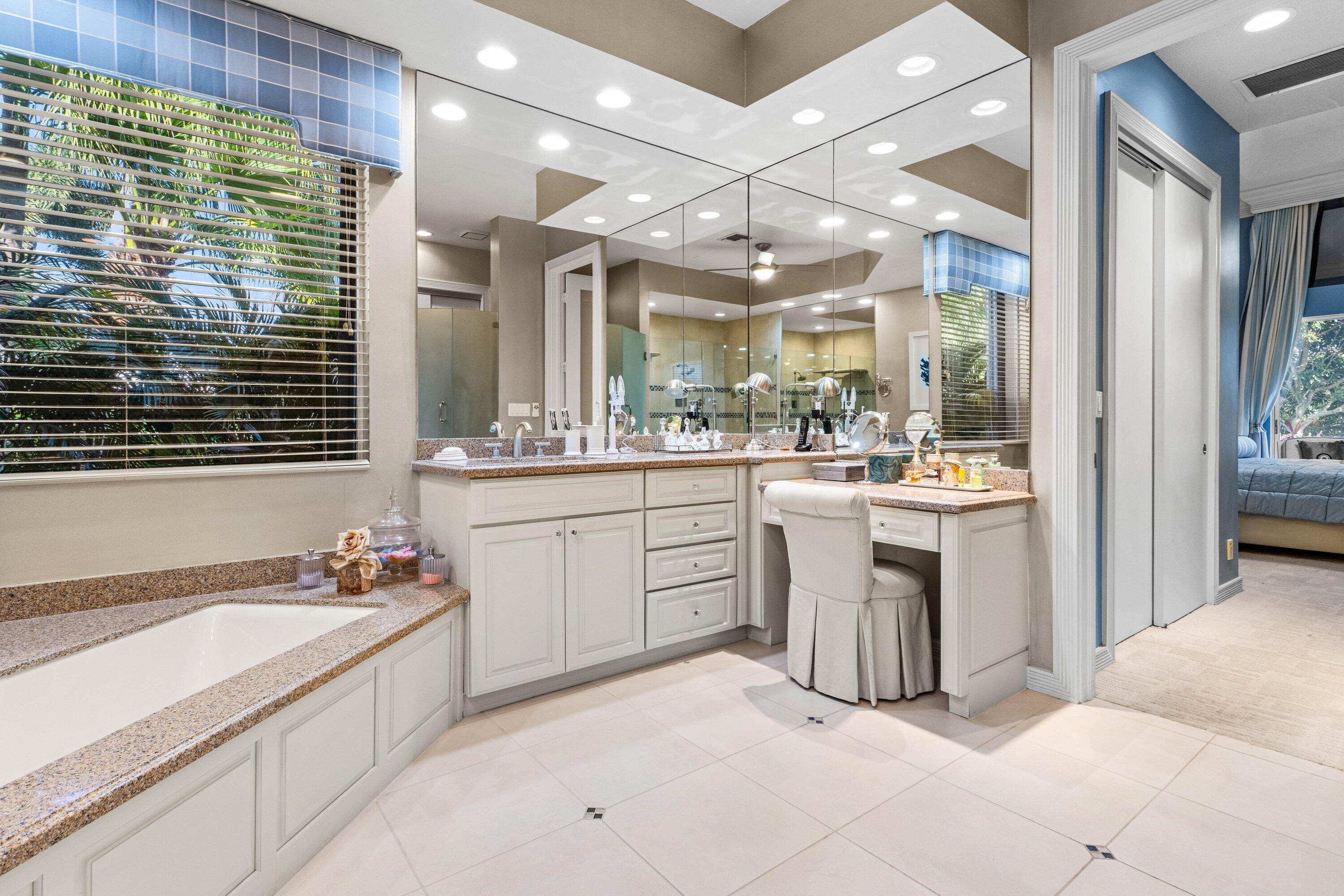 1118 Crystal Drive