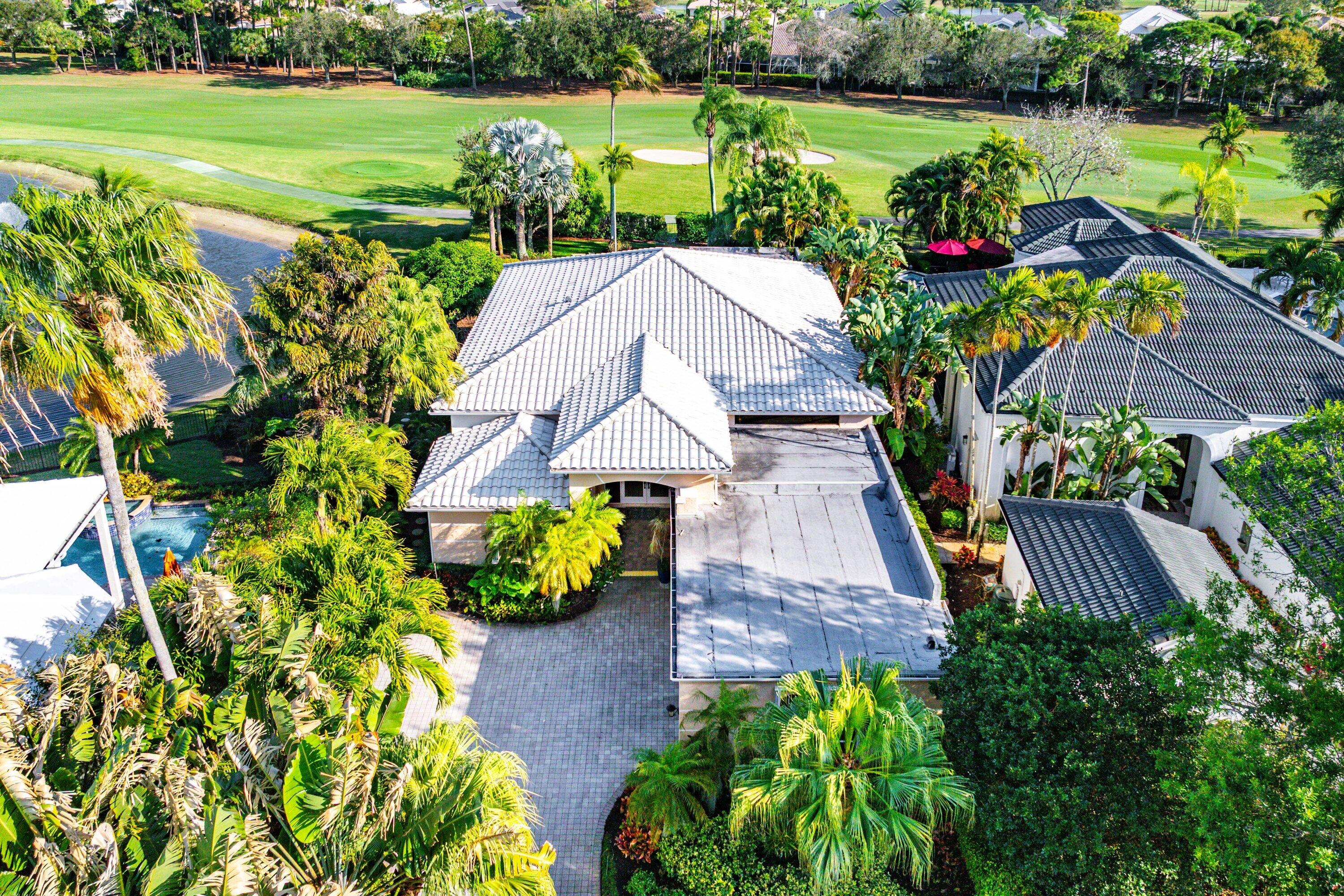 1118 Crystal Drive