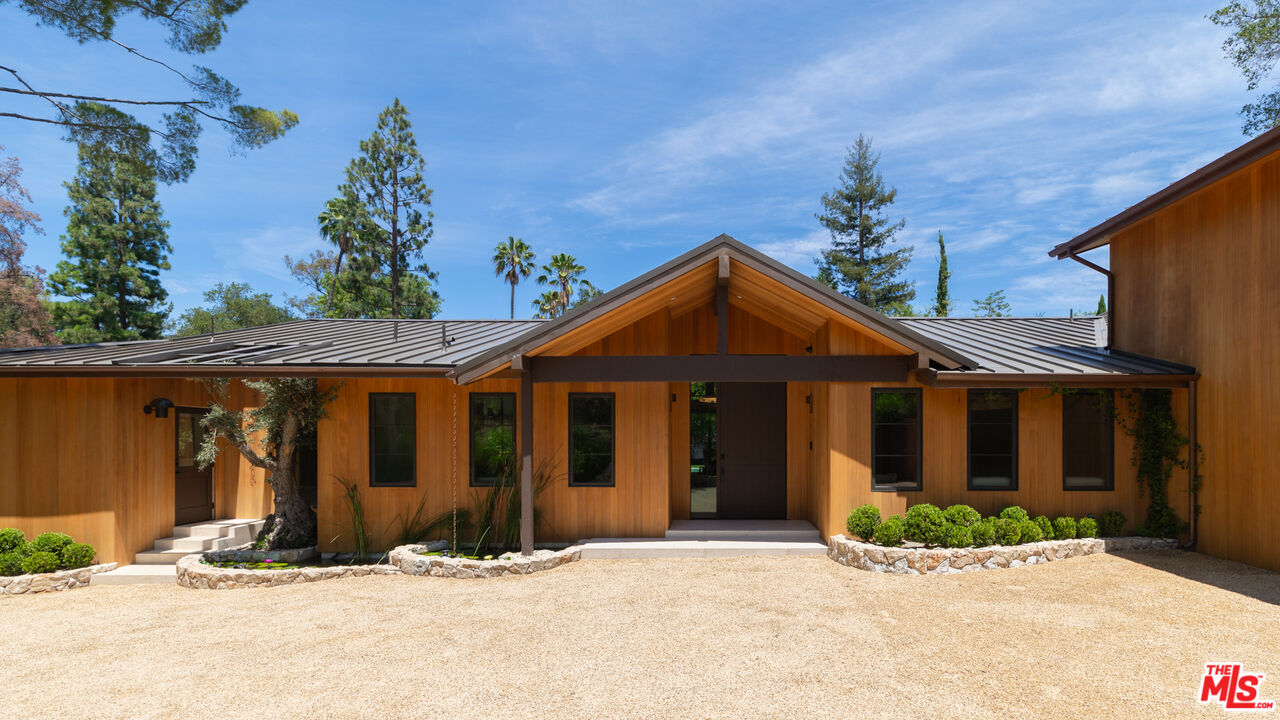 4146 High Valley Rd