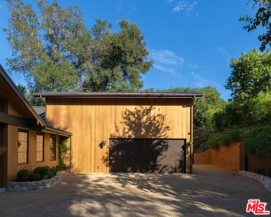 4146 High Valley Rd