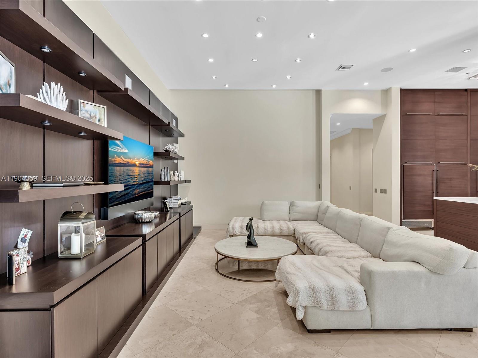 11420 NW 4th Street