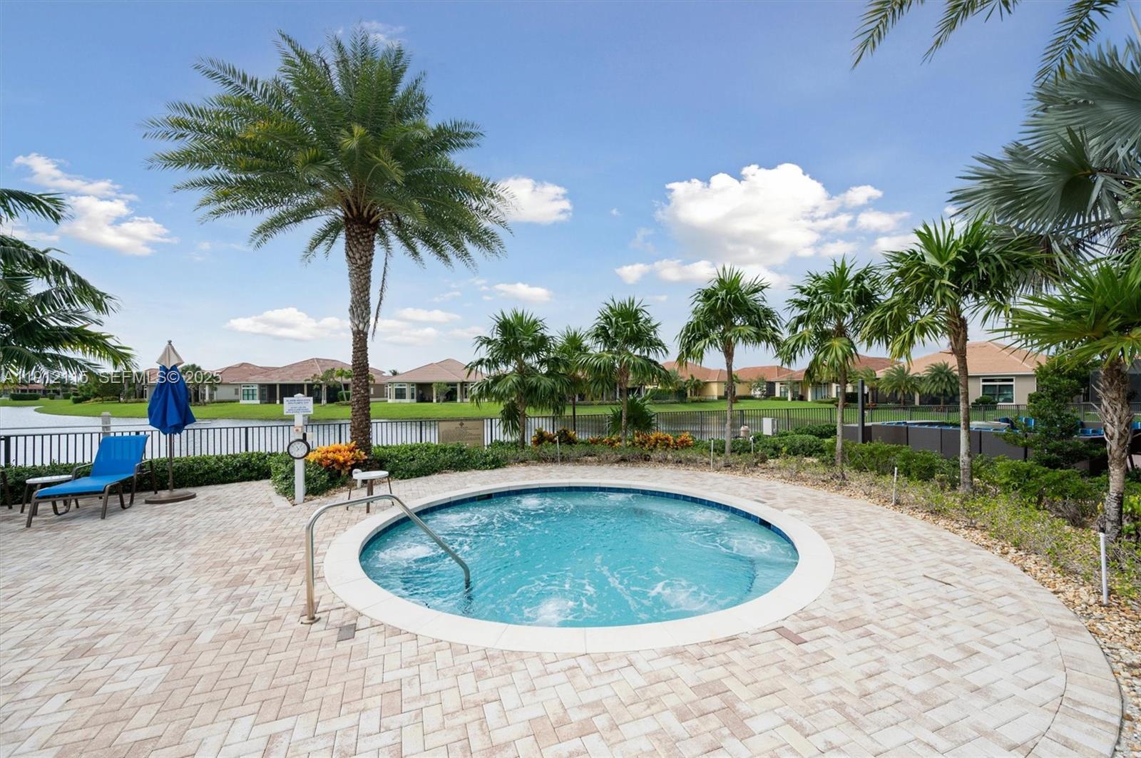 12065 N Kalmar Circle
