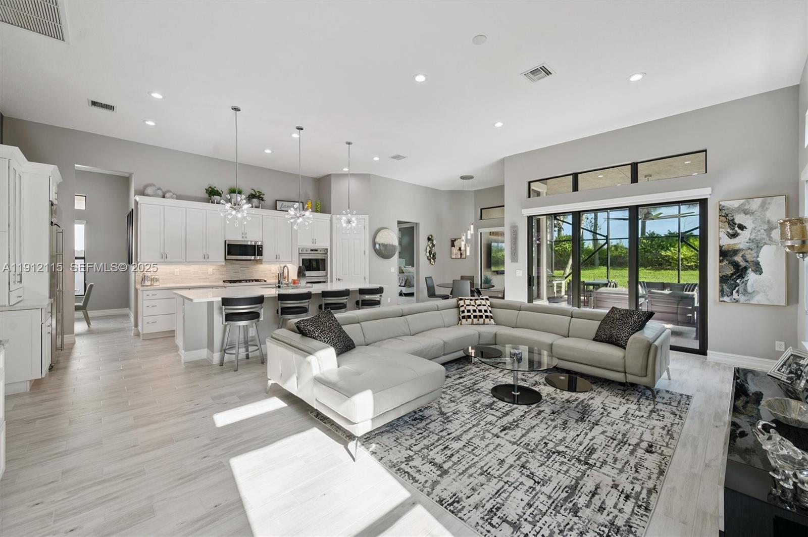 12065 N Kalmar Circle