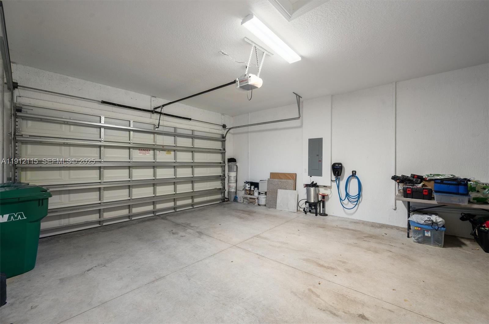 12065 N Kalmar Circle