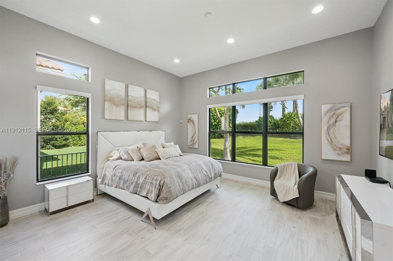 12065 N Kalmar Circle