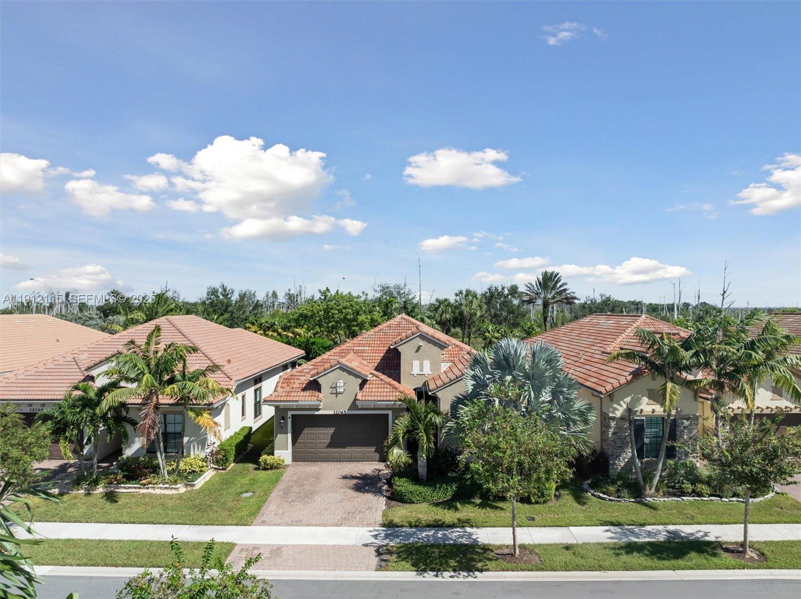 12065 N Kalmar Circle