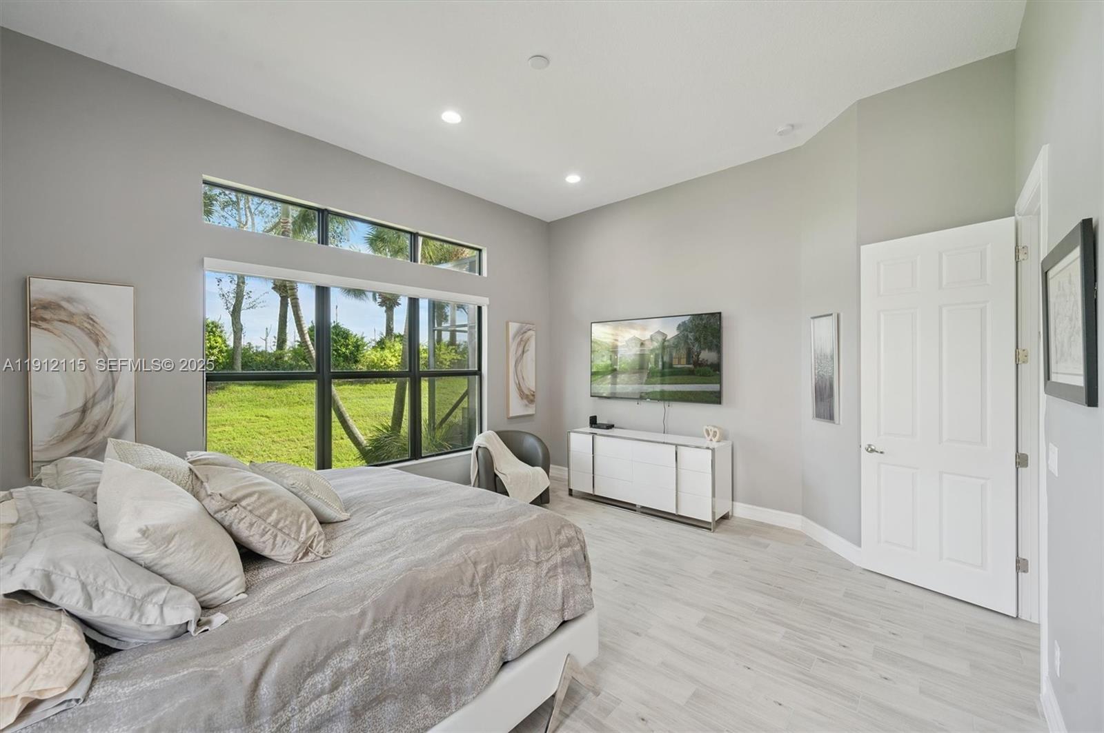 12065 N Kalmar Circle