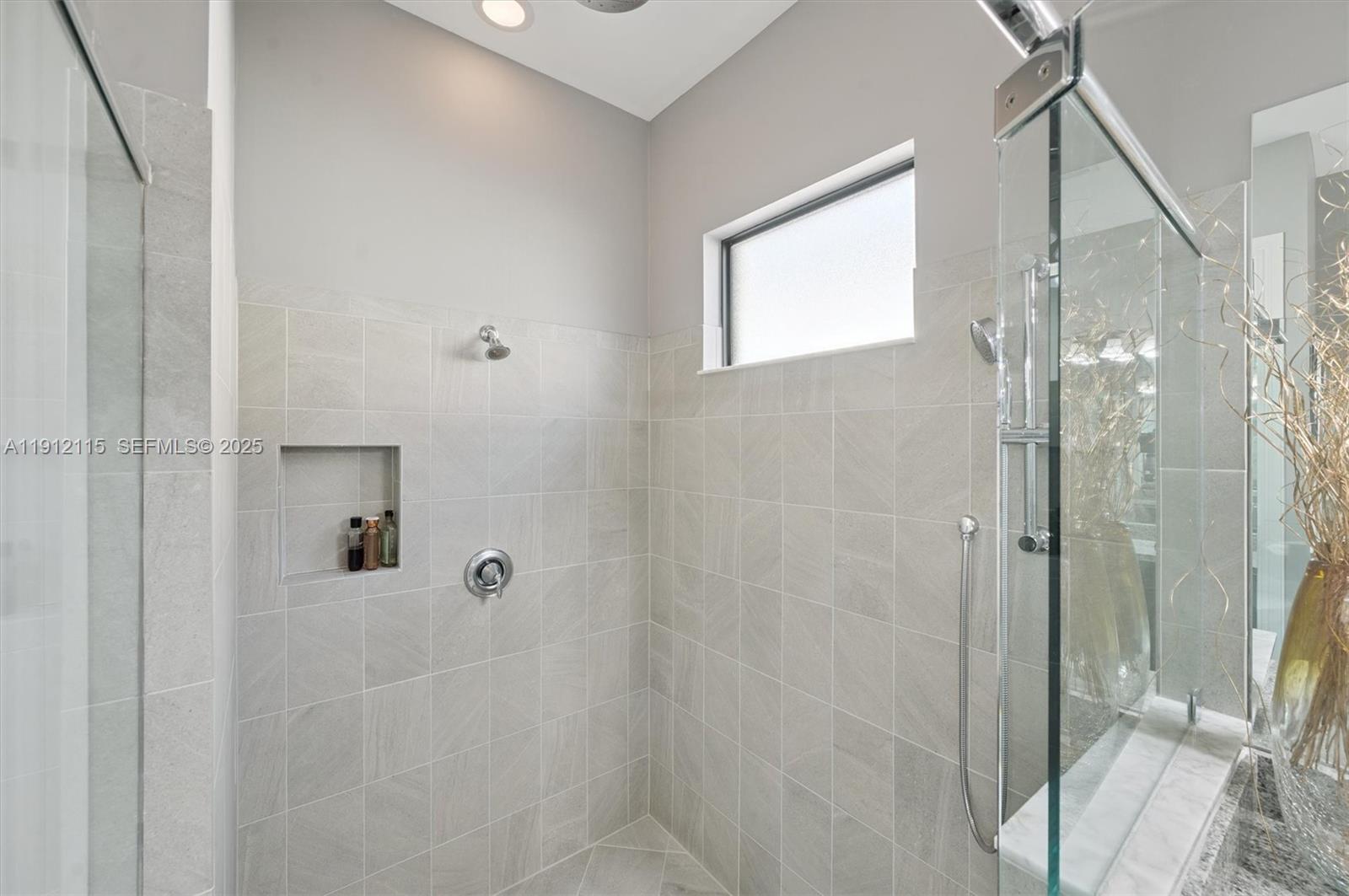 12065 N Kalmar Circle