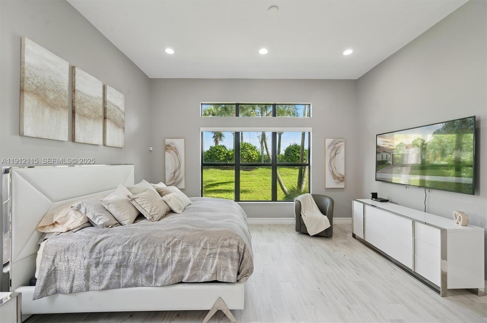 12065 N Kalmar Circle