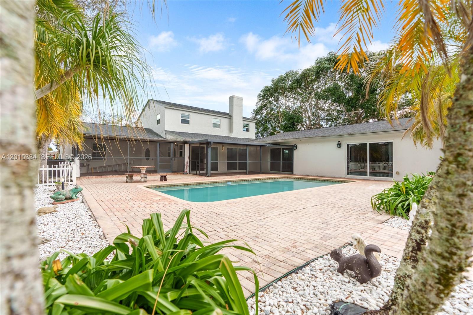 7601 NW 82nd Terrace