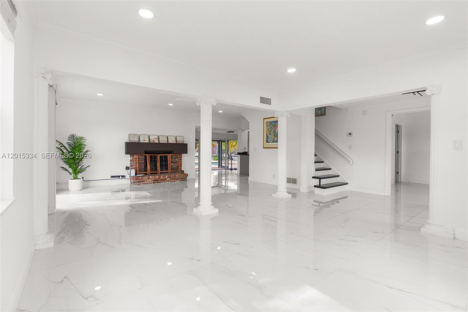 7601 NW 82nd Terrace