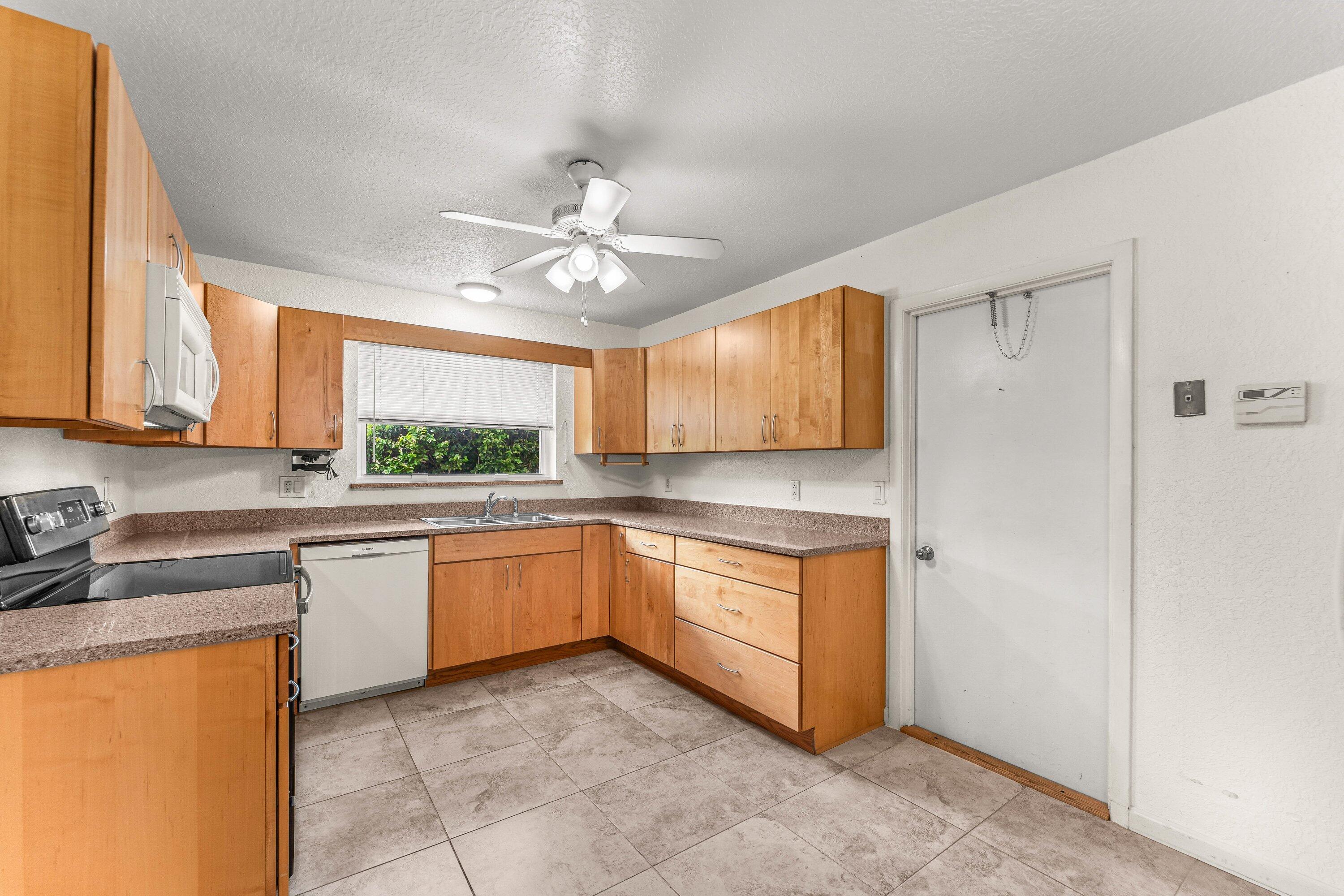 1000 SW 127th