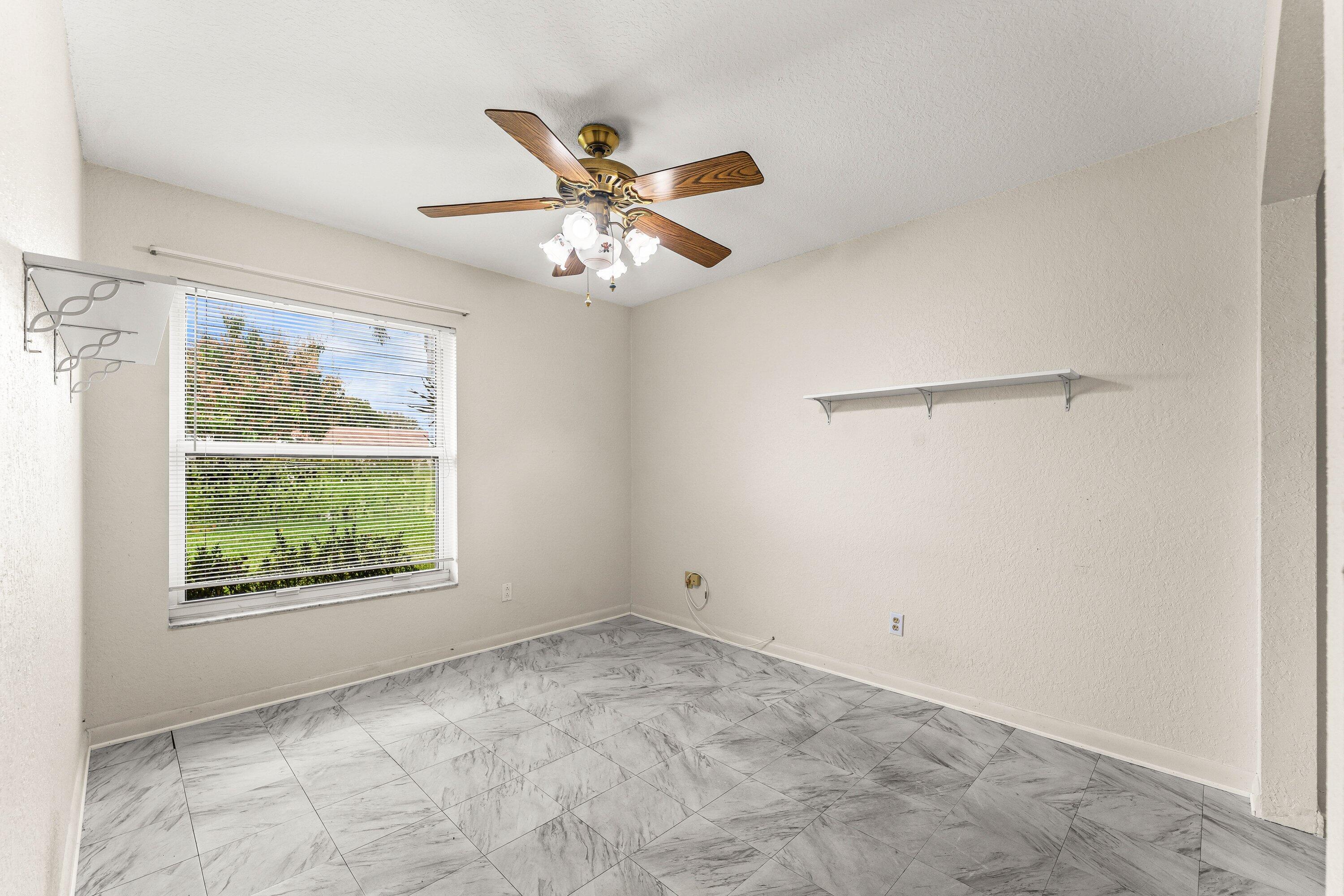 1000 SW 127th