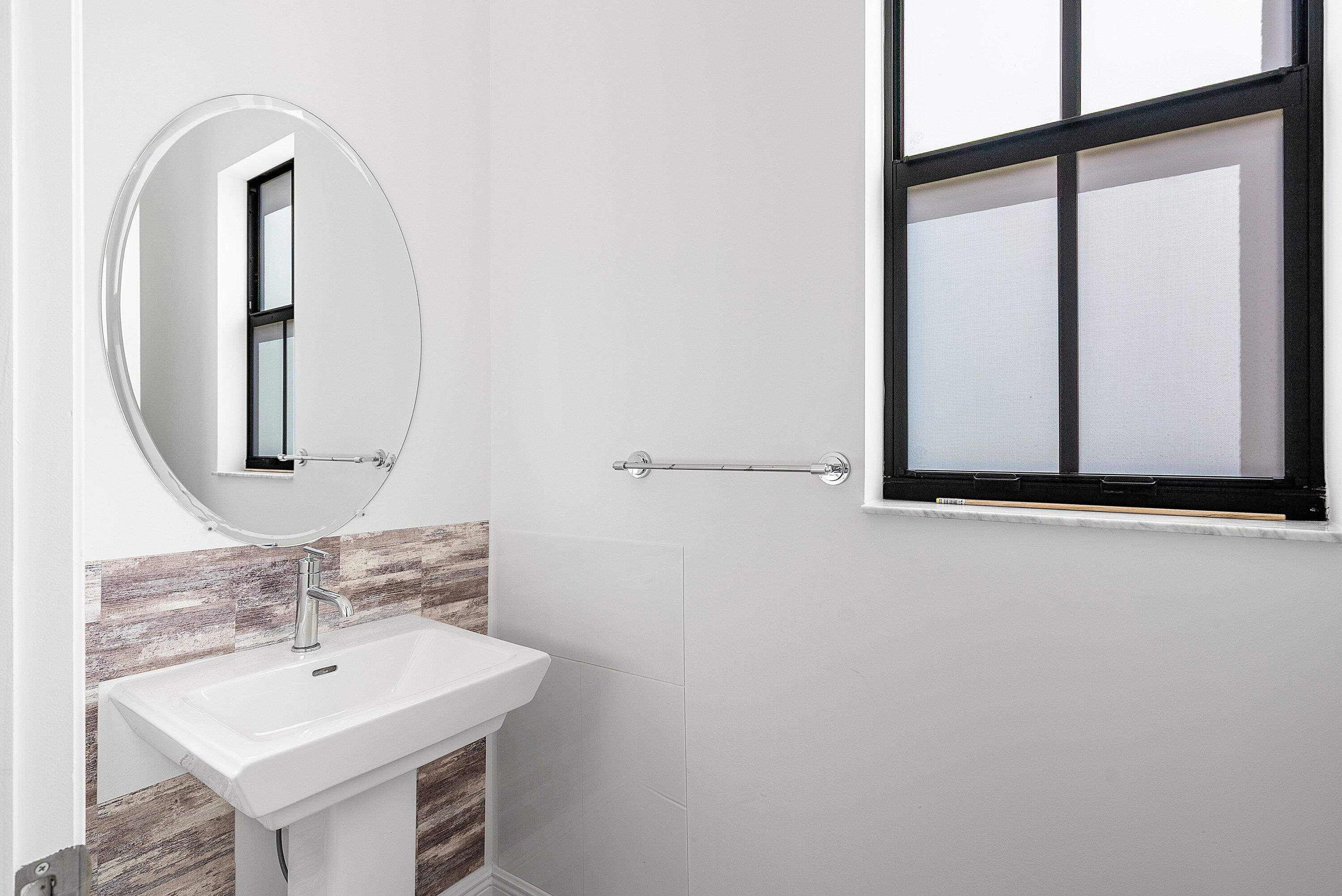 12035 N Baypoint Cir