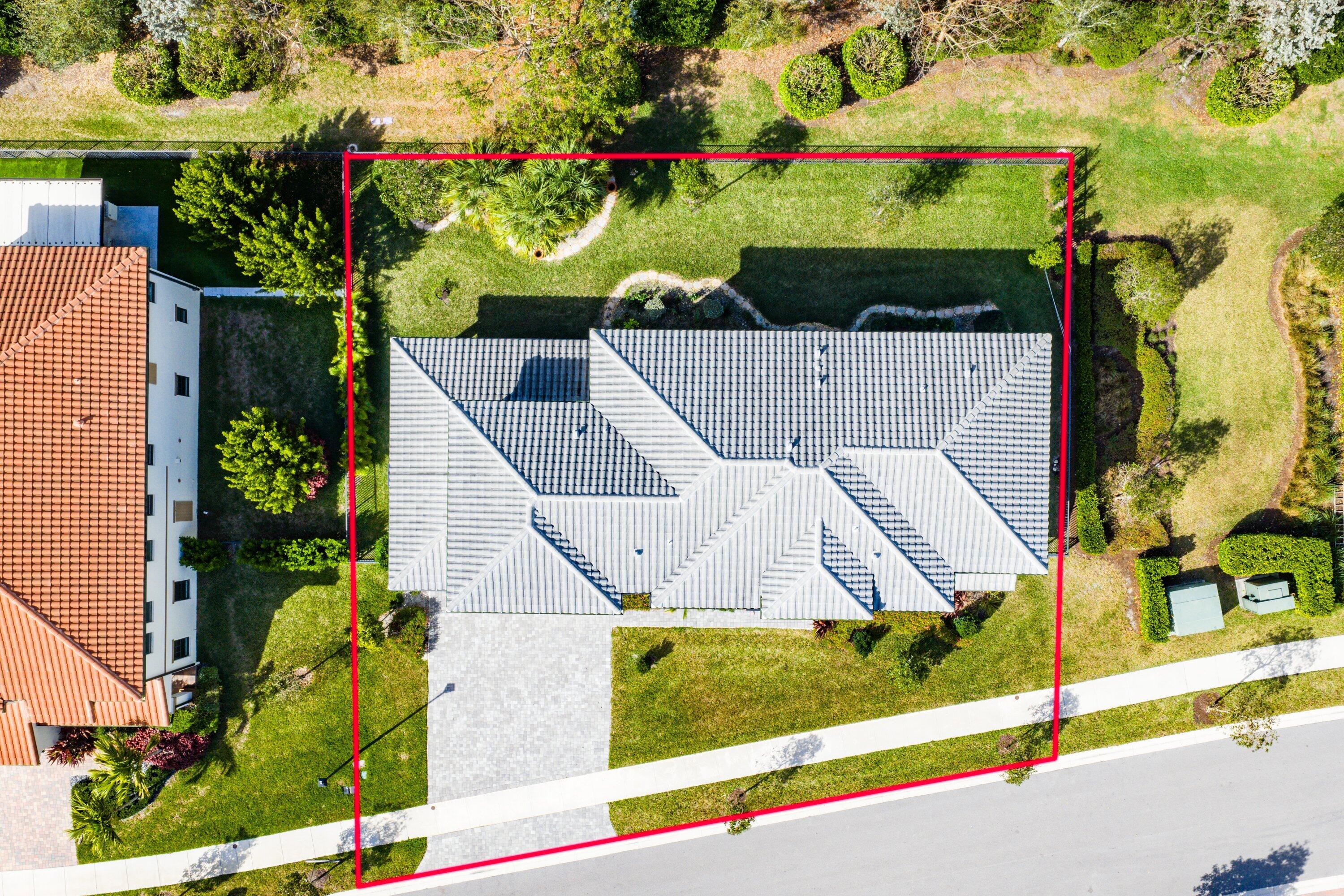 12035 N Baypoint Cir