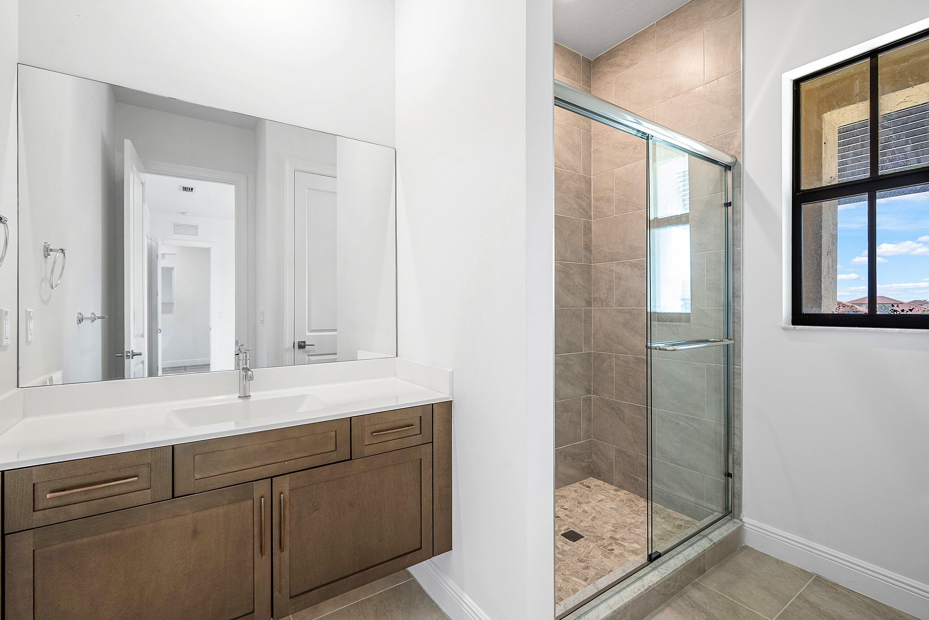 12035 N Baypoint Cir