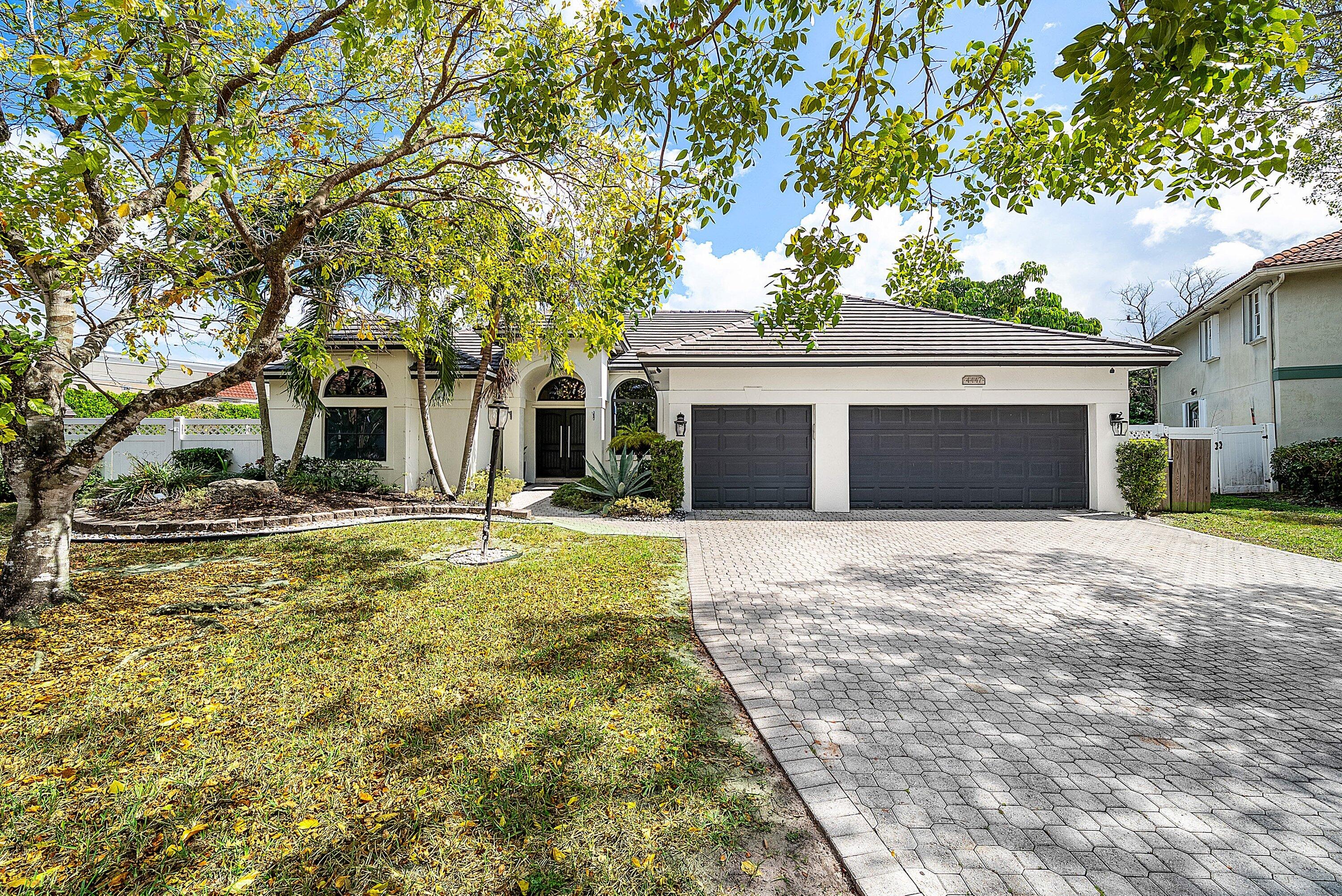 4447 NW 82nd Avenue
