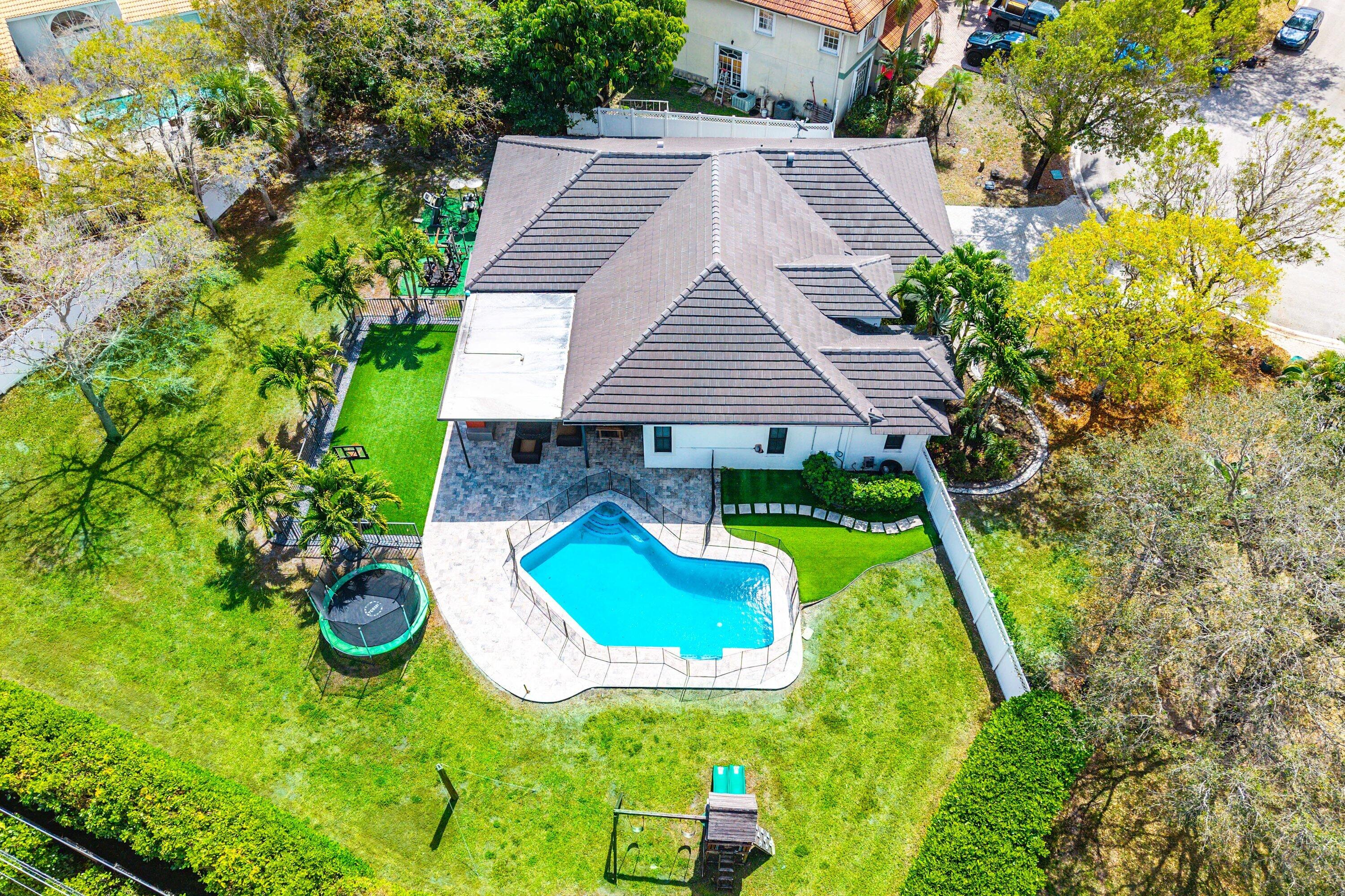 4447 NW 82nd Avenue