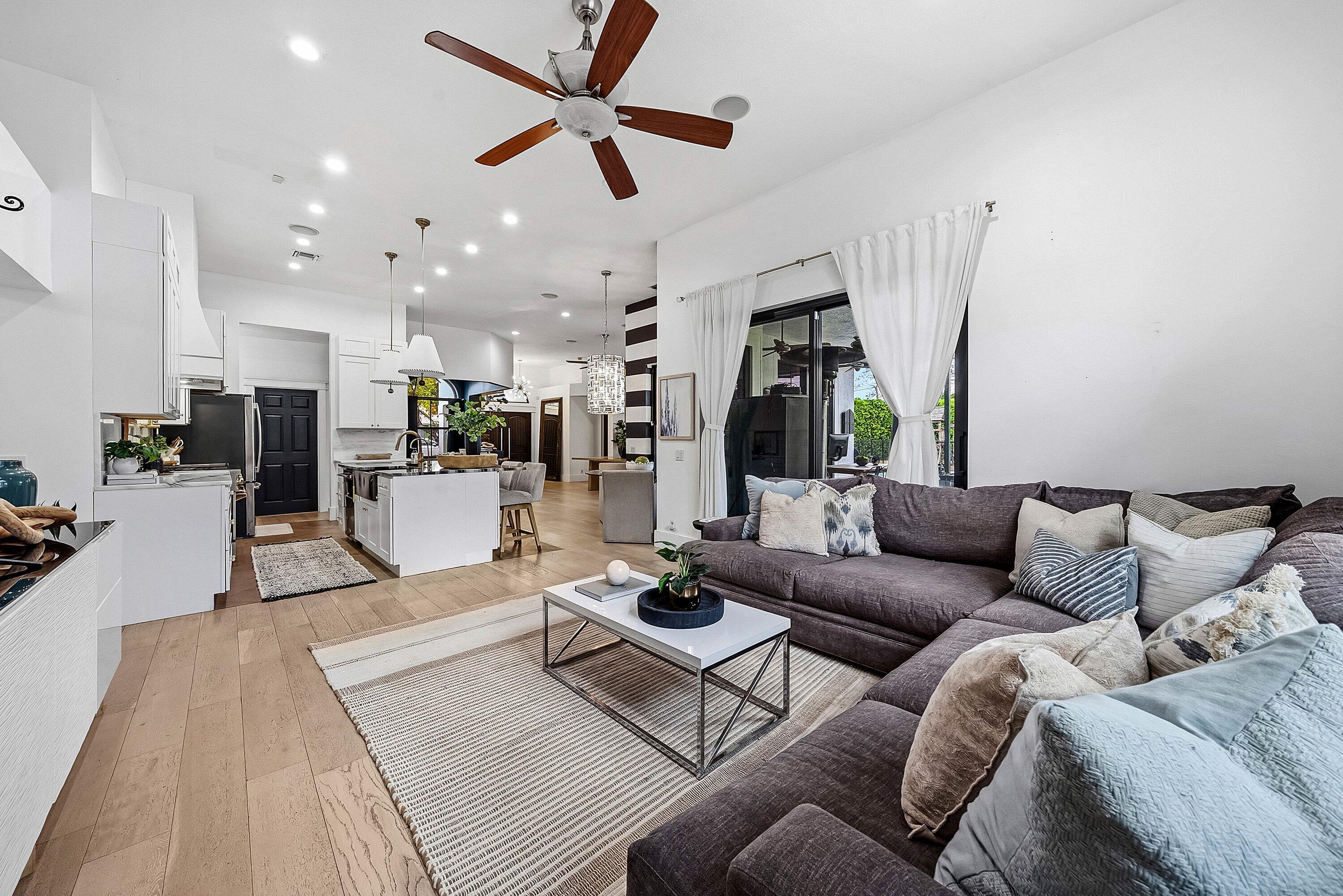 4447 NW 82nd Avenue