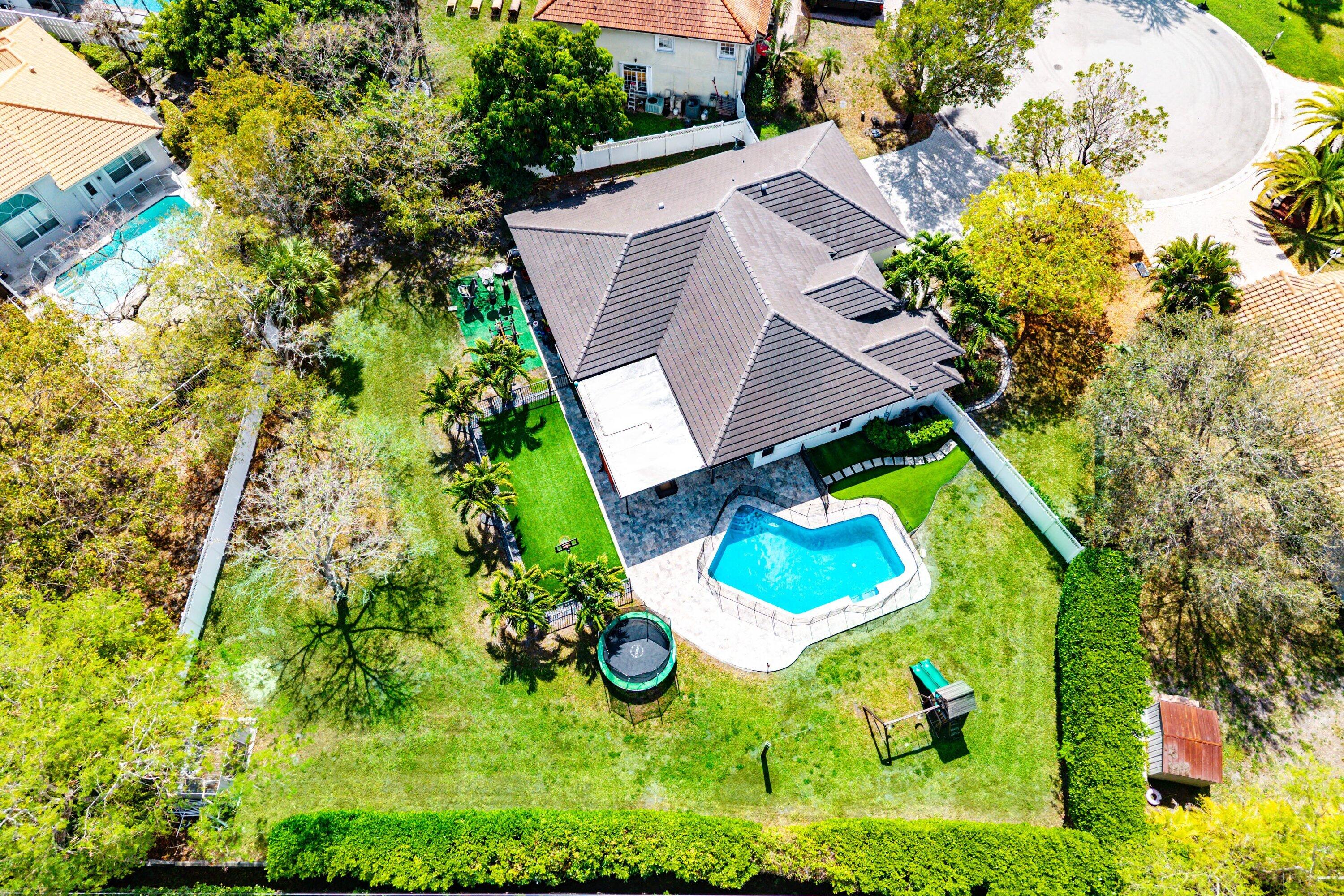 4447 NW 82nd Avenue