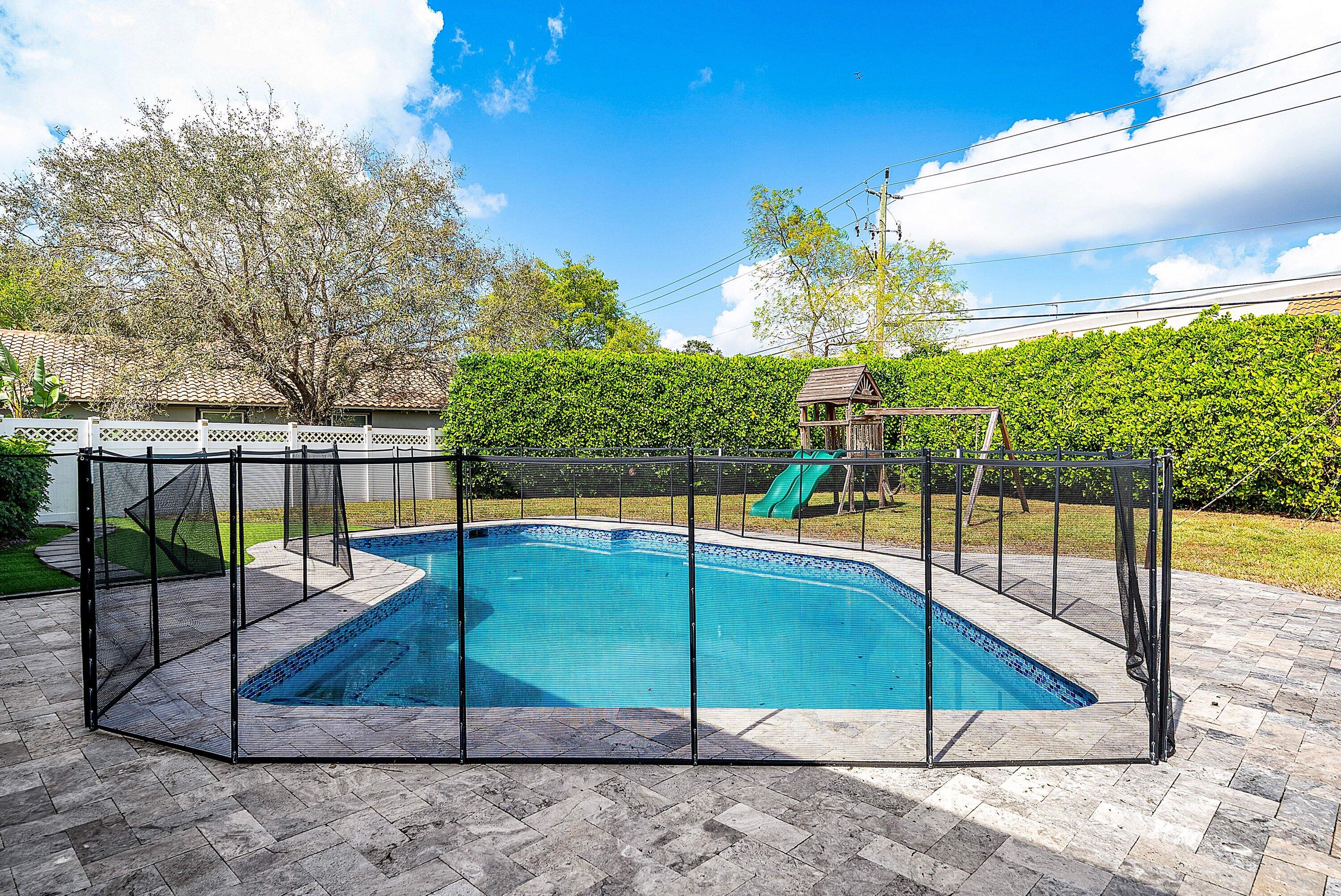 4447 NW 82nd Avenue