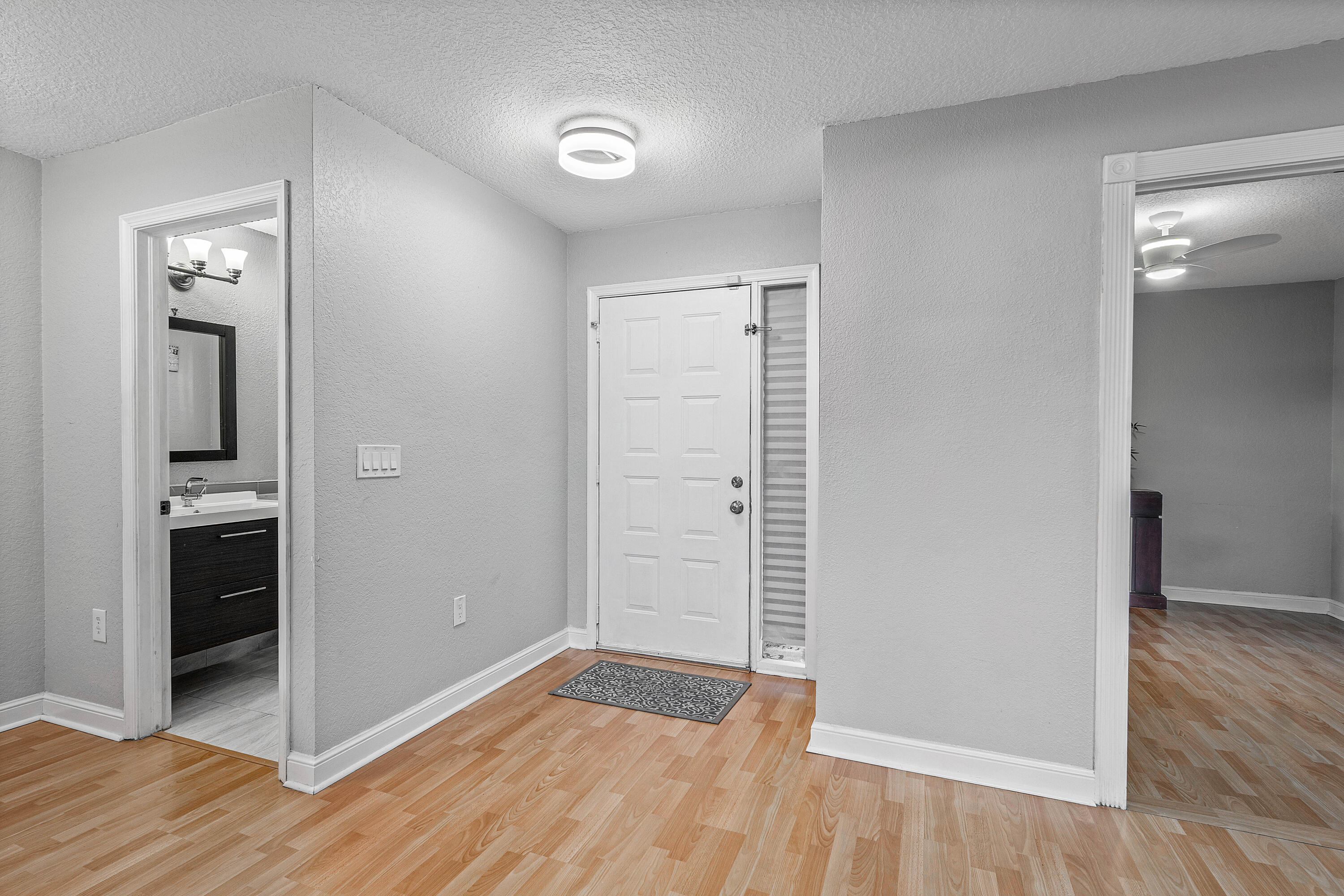 7665 NW 61st Terrace