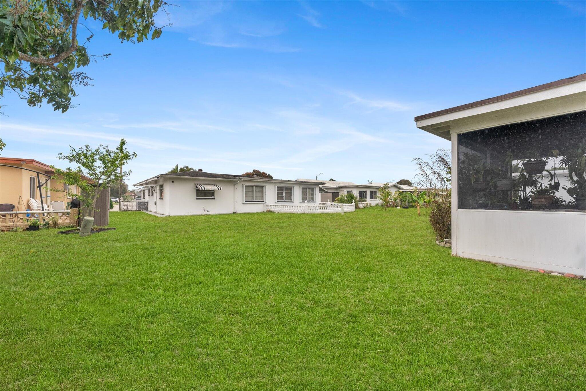 5713 NW 84th Terrace