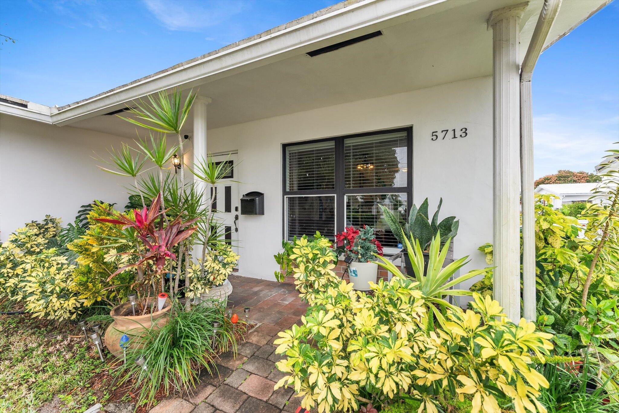 5713 NW 84th Terrace