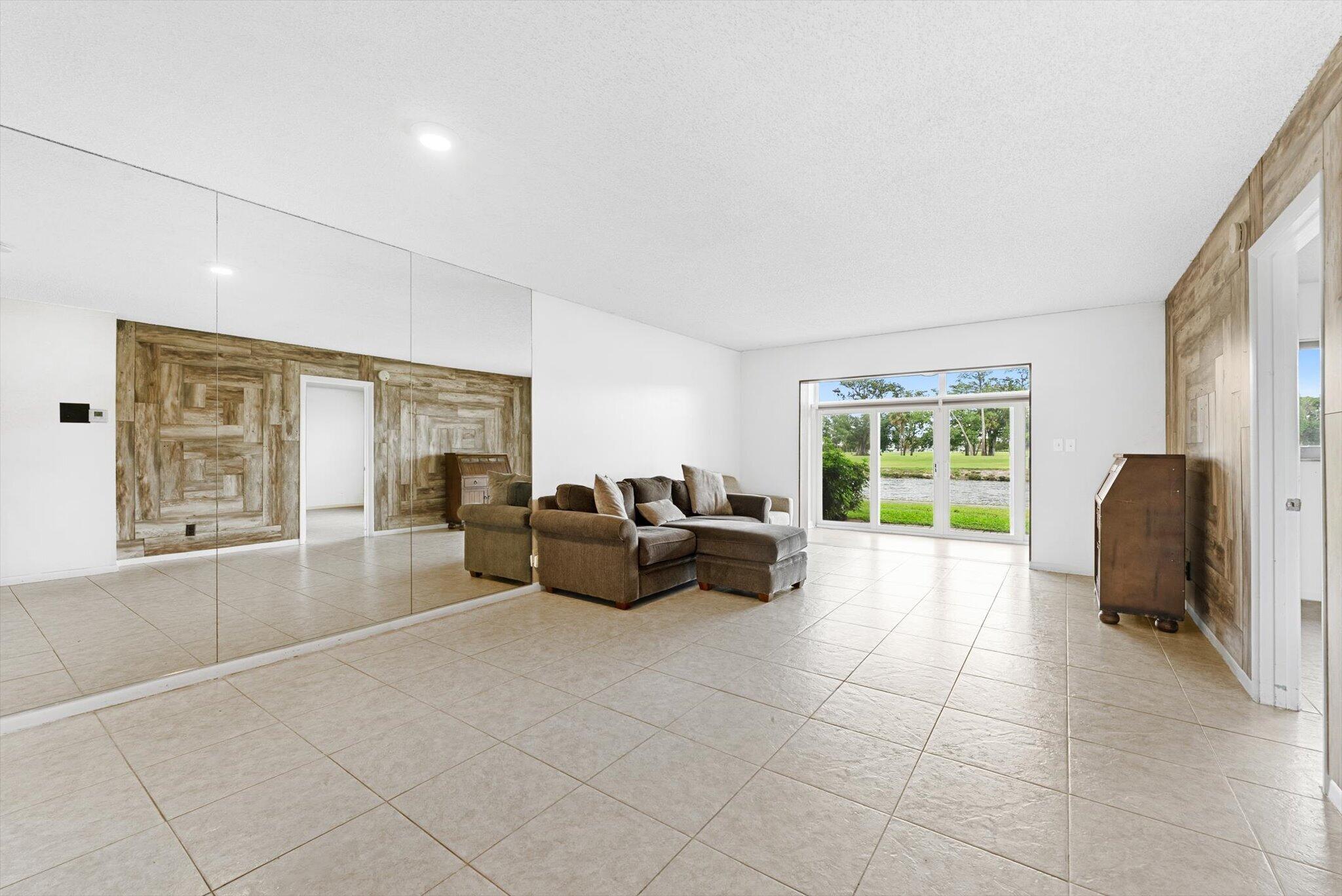 7807 Golf Cir Drive 109