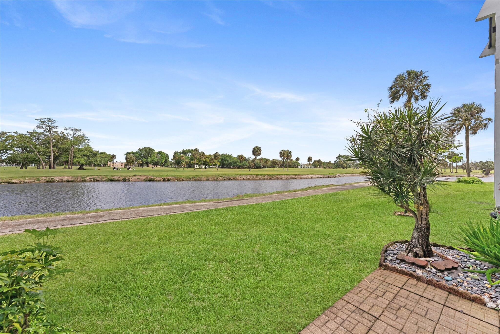 7807 Golf Cir Drive 109