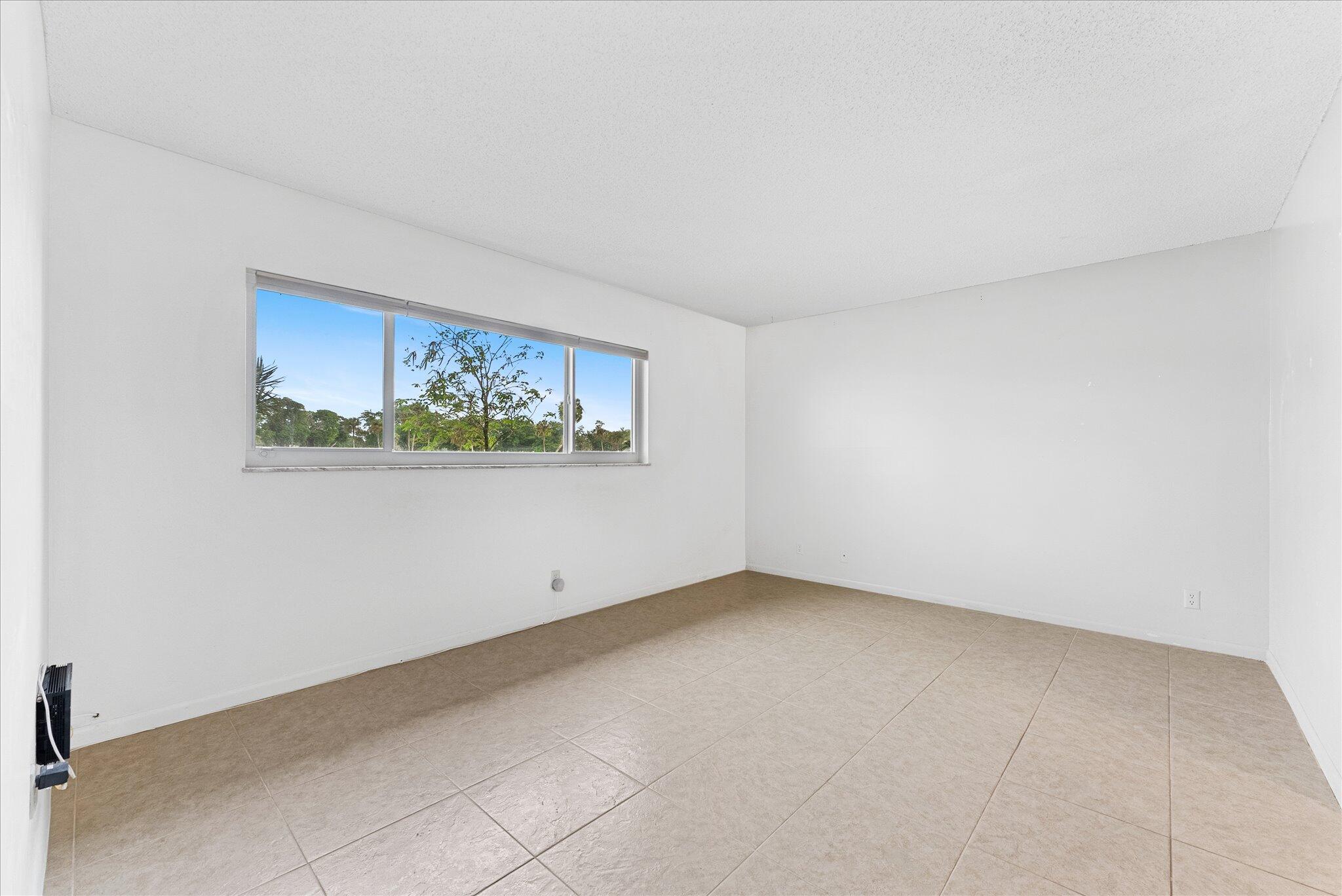 7807 Golf Cir Drive 109