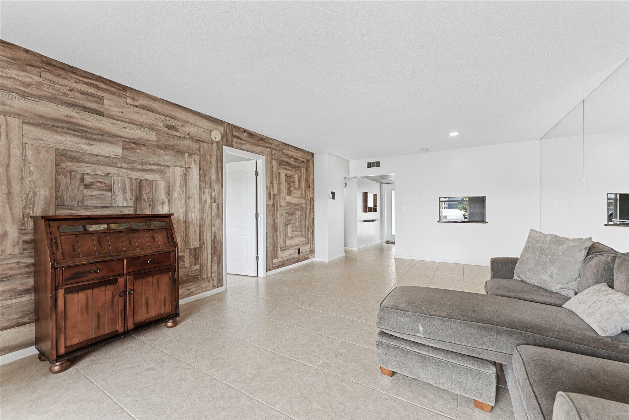 7807 Golf Cir Drive 109