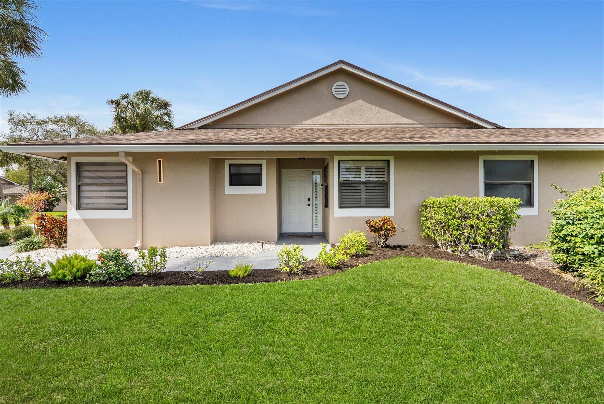 1200 W Lakes Drive
