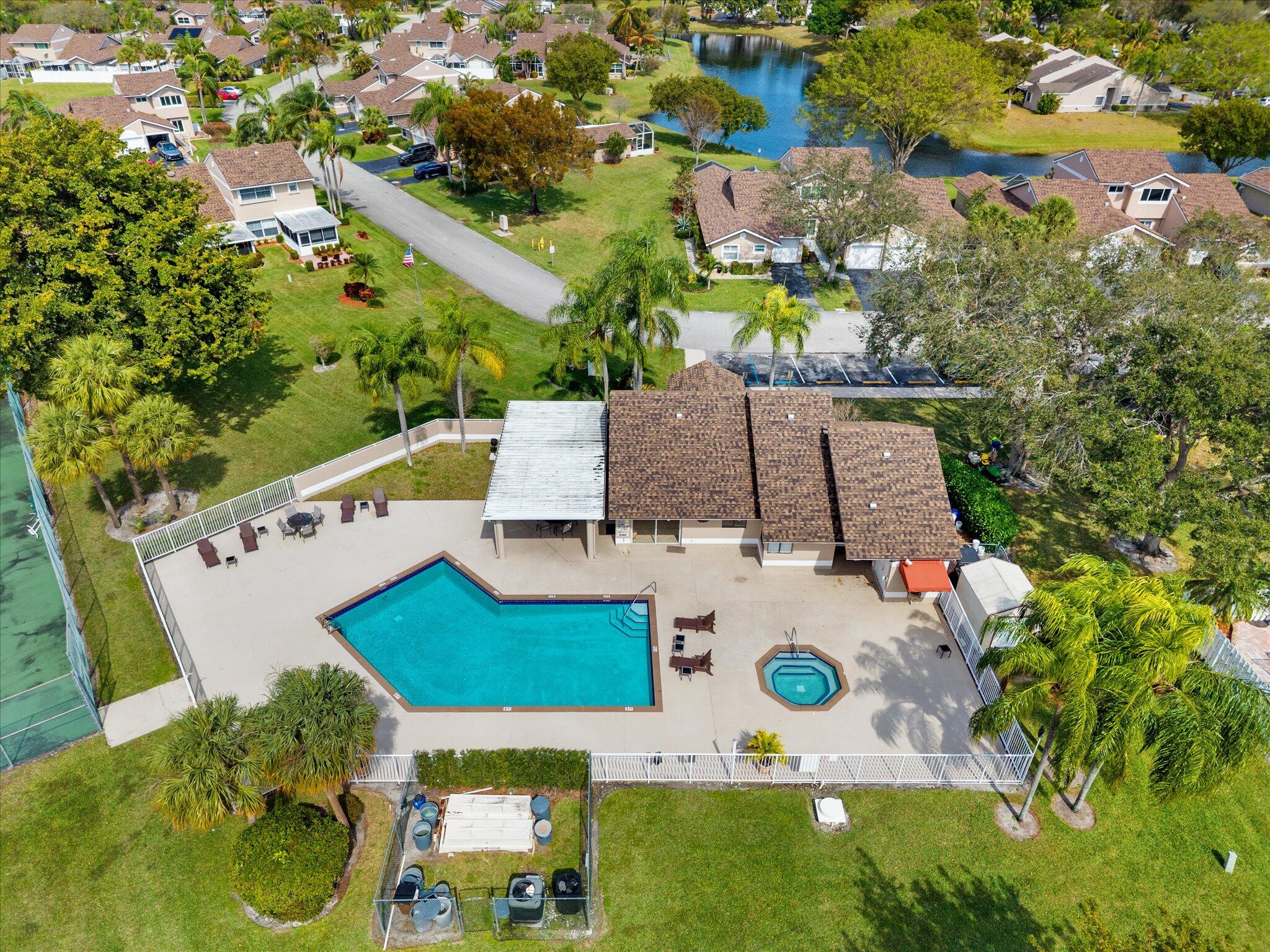 1200 W Lakes Drive