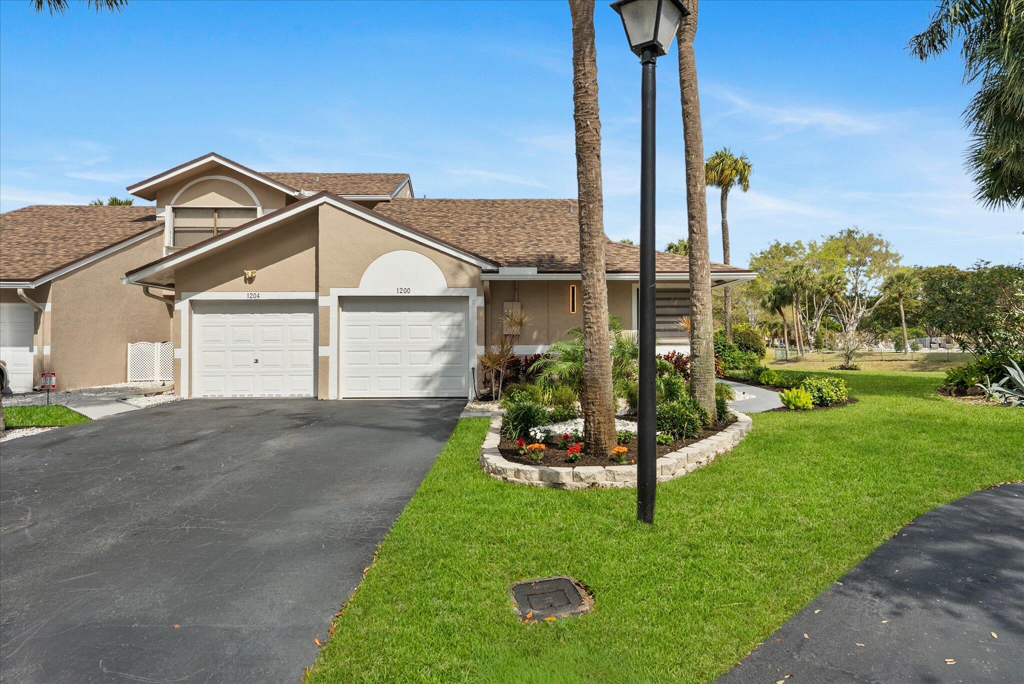1200 W Lakes Drive