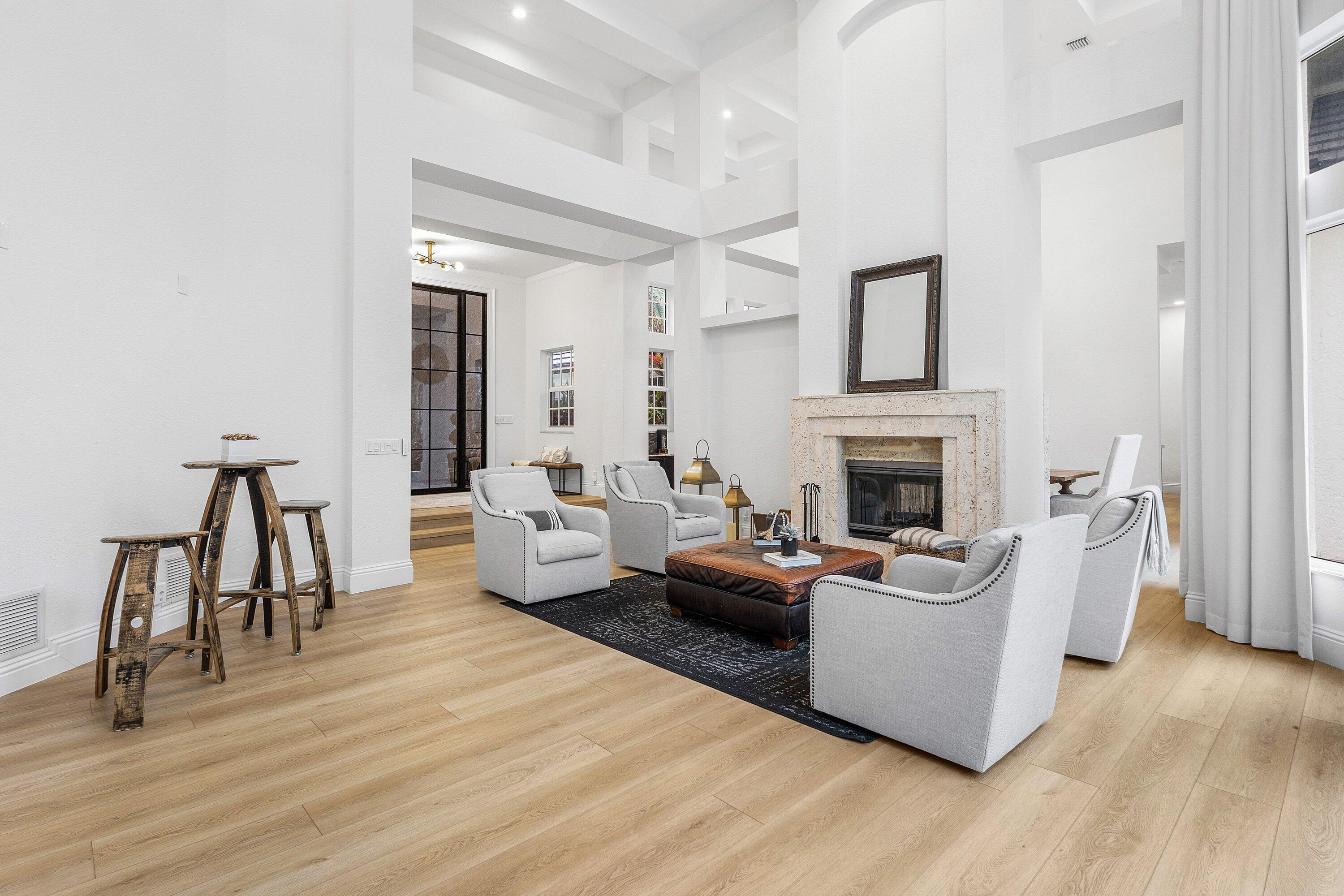 5980 NW 81st Terrace