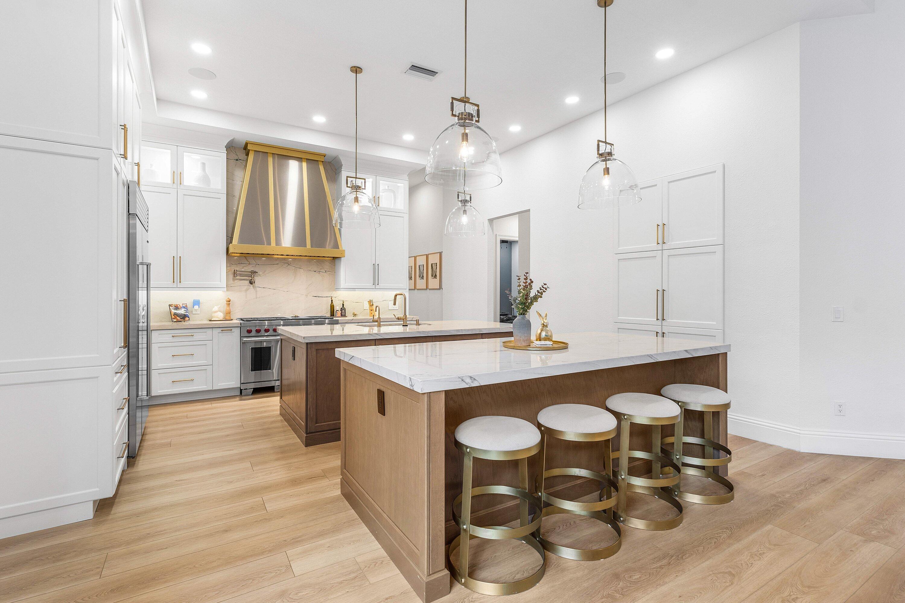 5980 NW 81st Terrace