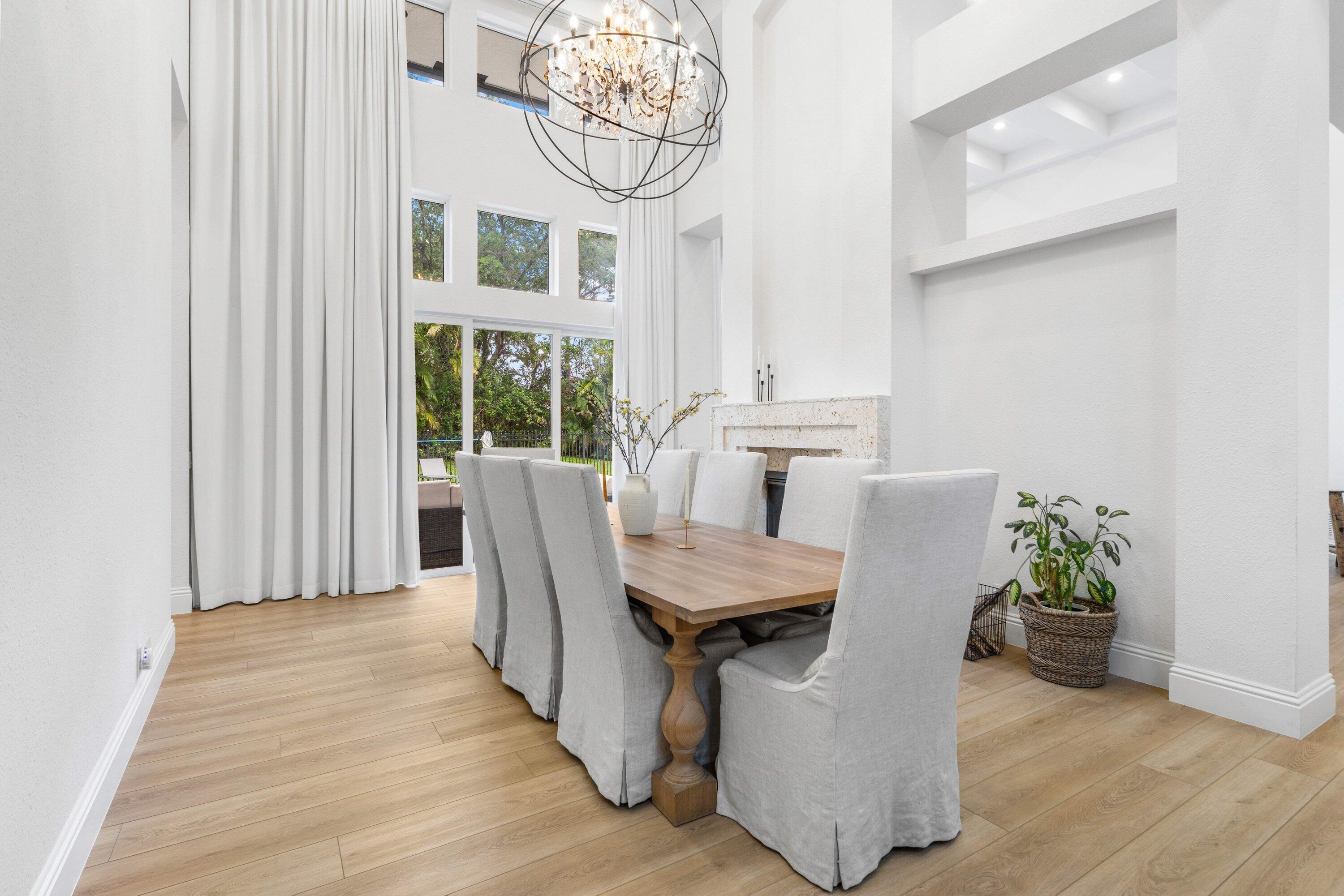 5980 NW 81st Terrace