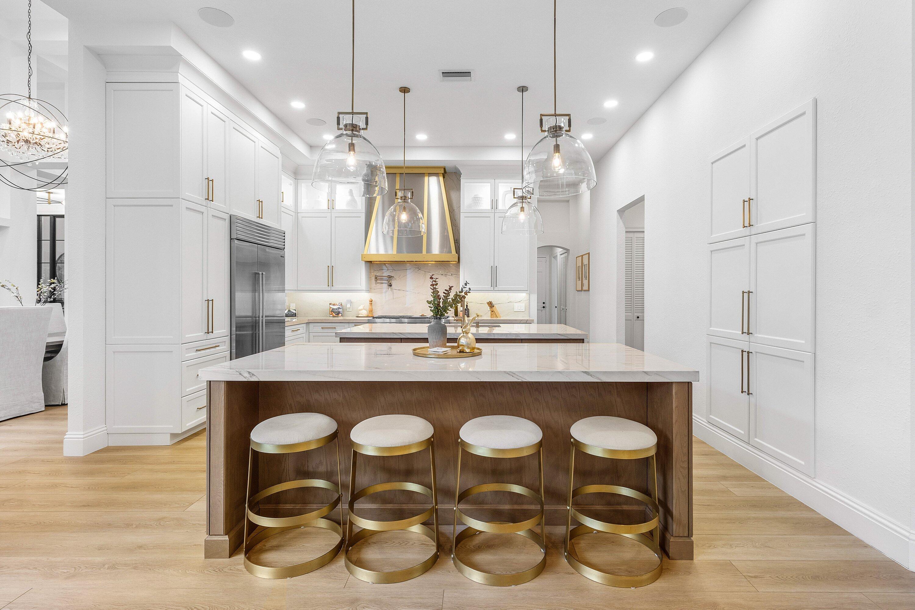 5980 NW 81st Terrace