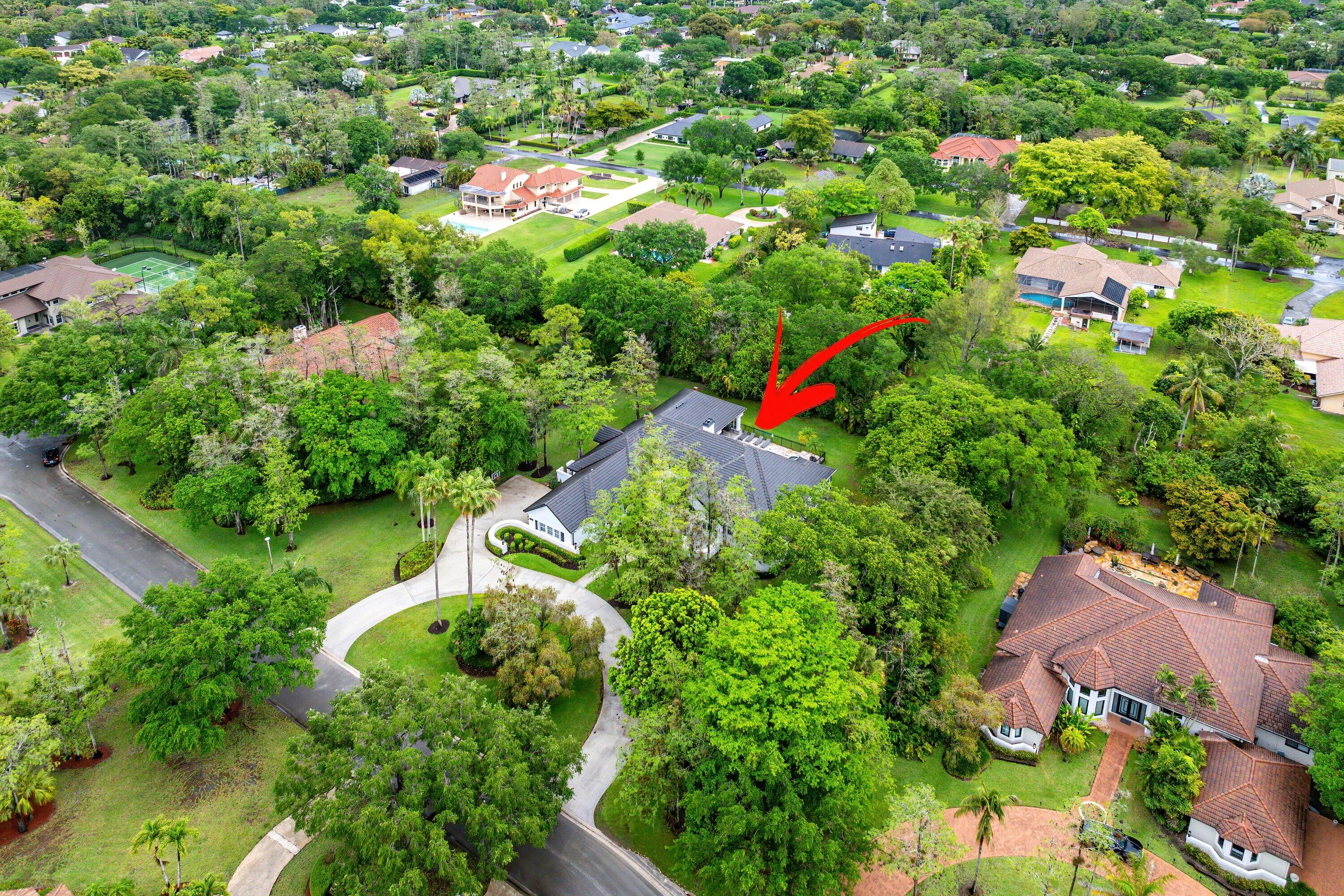 5980 NW 81st Terrace