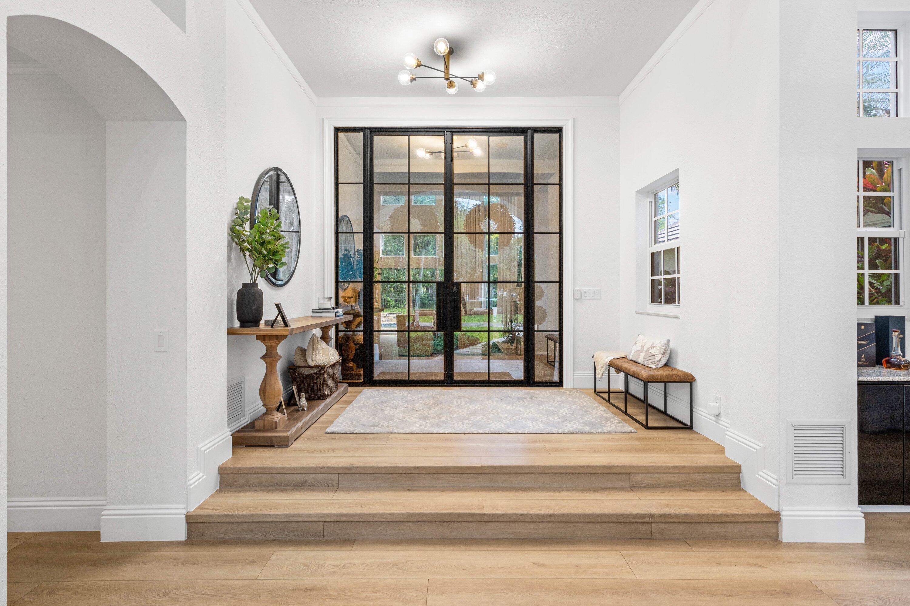 5980 NW 81st Terrace